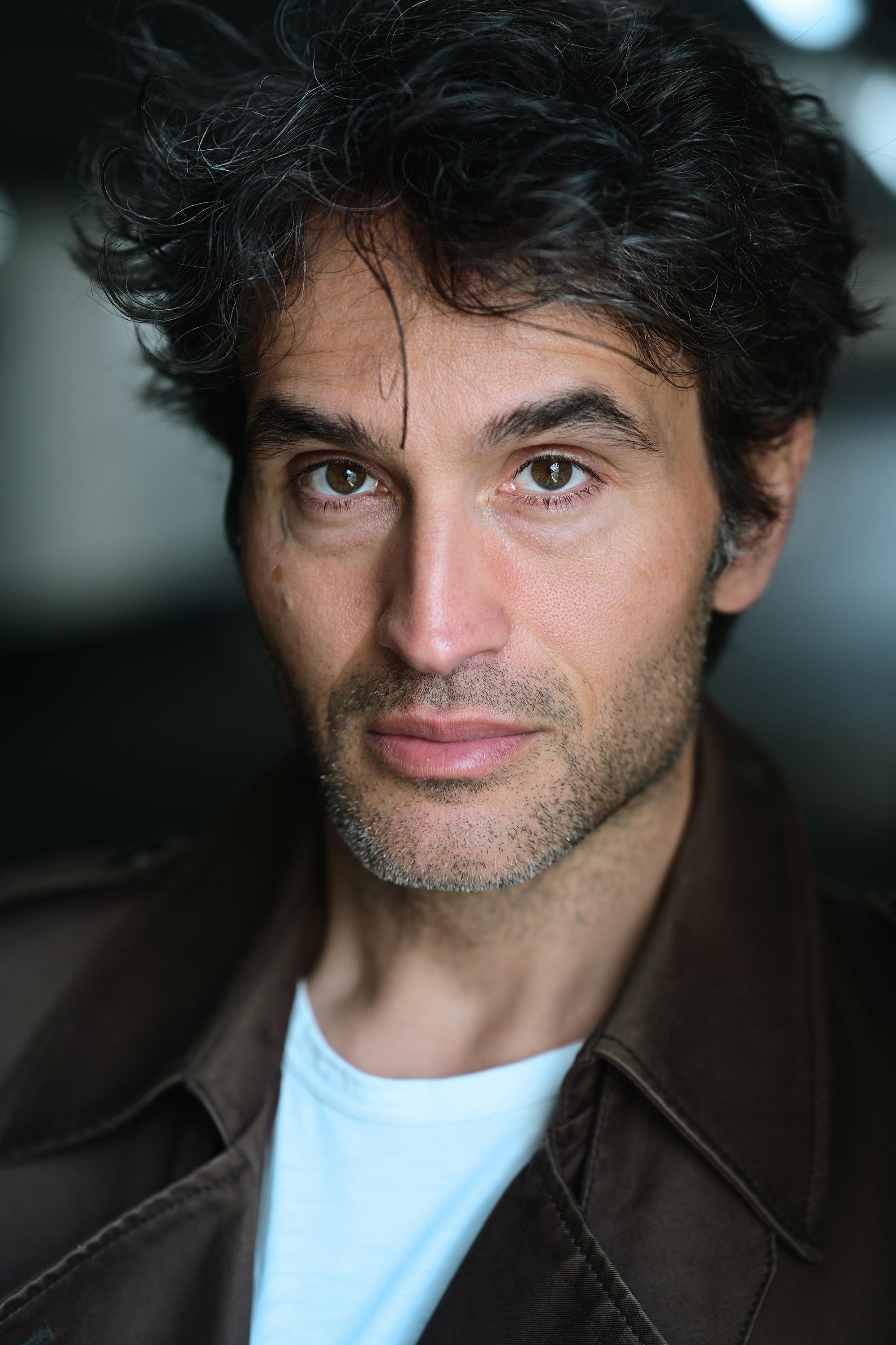 actor Kerem Can large photo