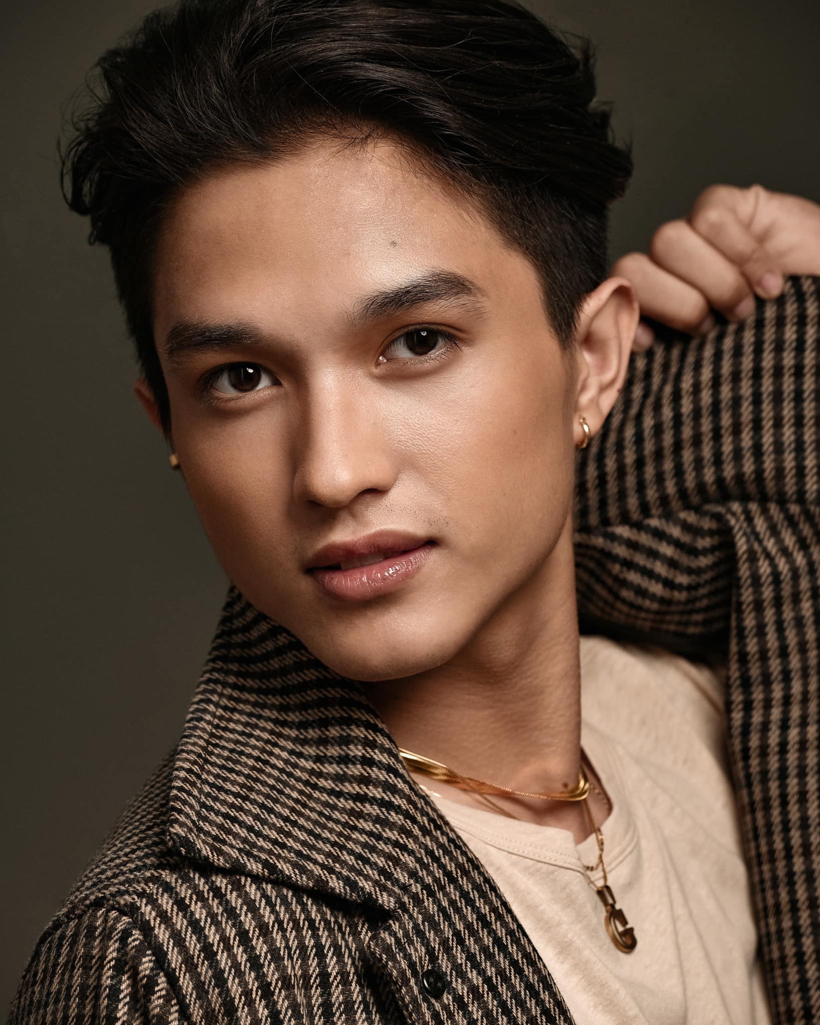 actor Gold Azeron large photo