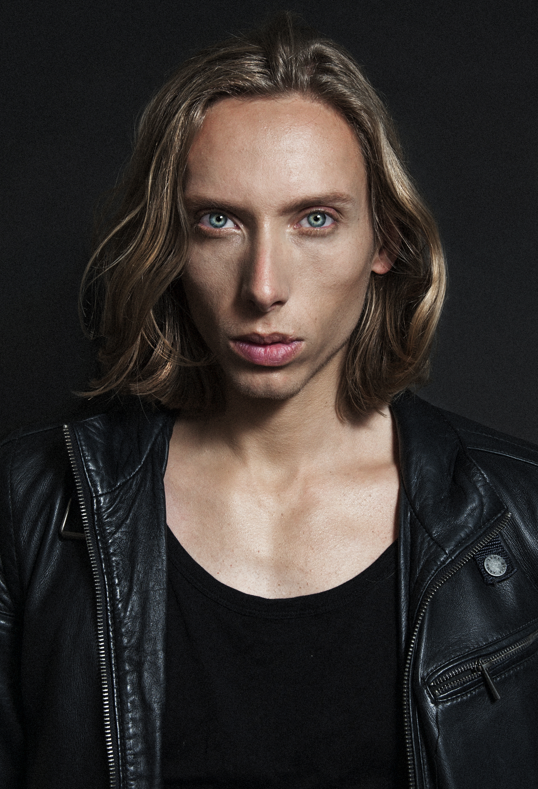 actor Max Croes large photo