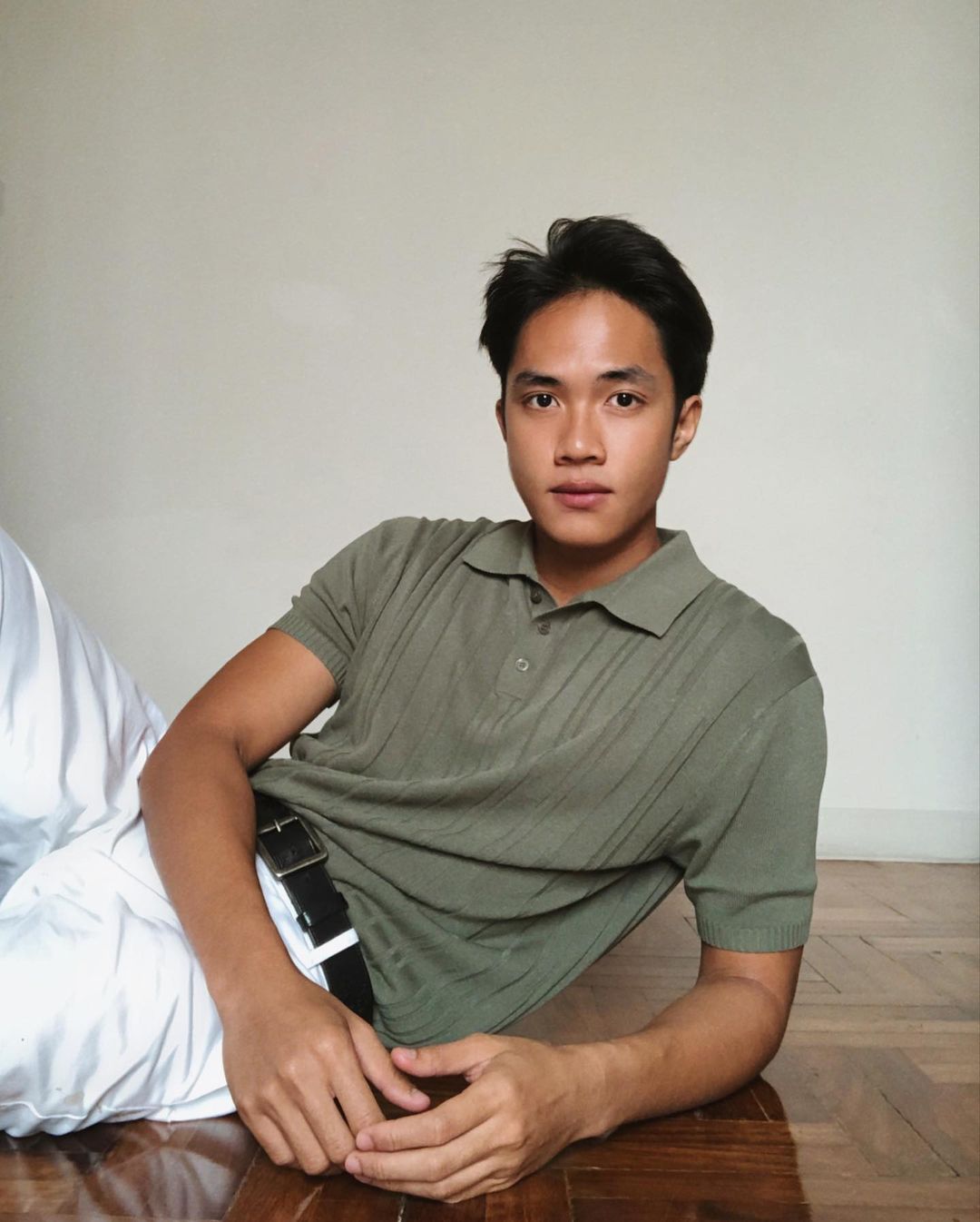 actor Wikran Meesaeng large photo