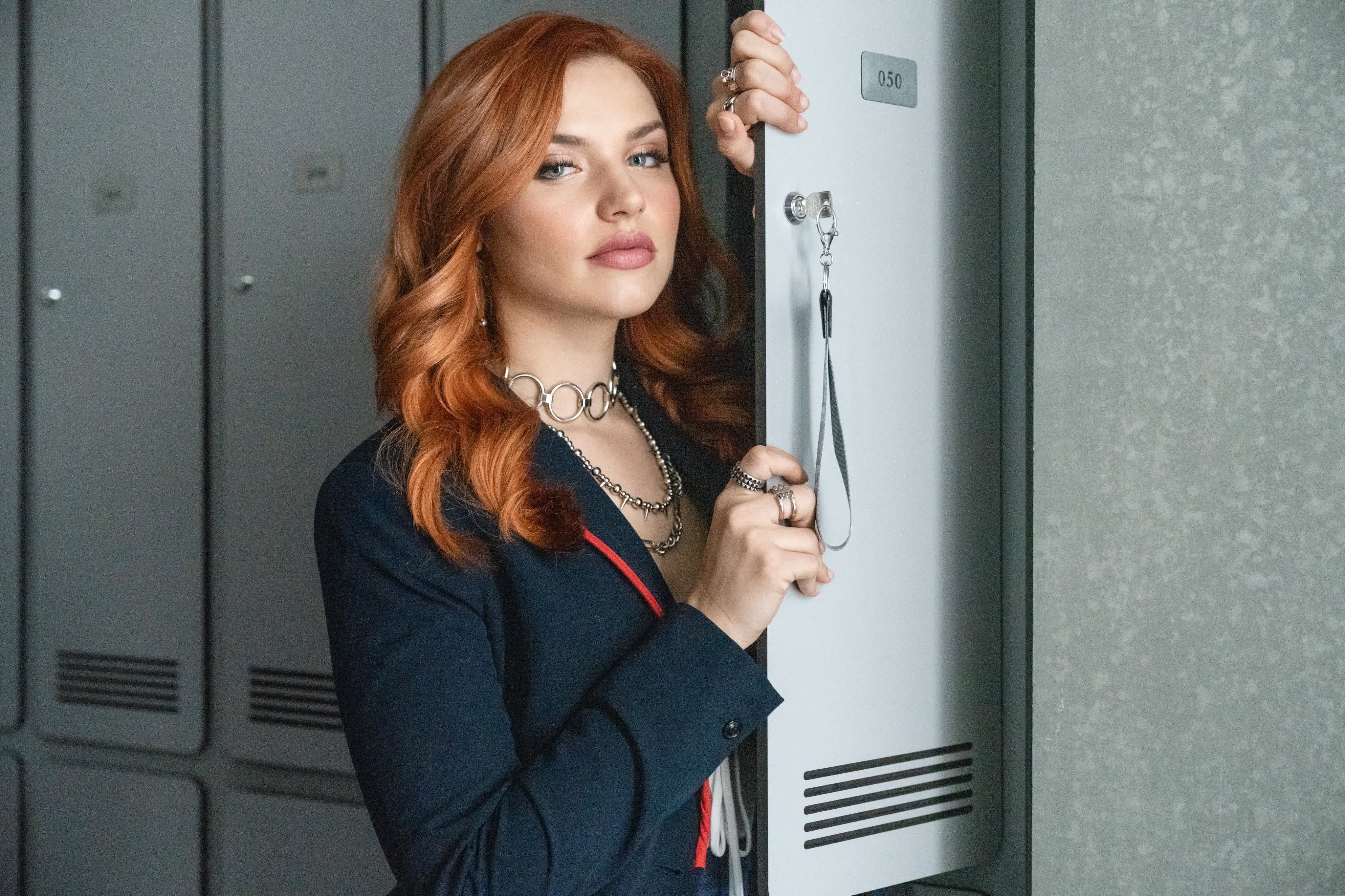 actor Mirela Balic large photo