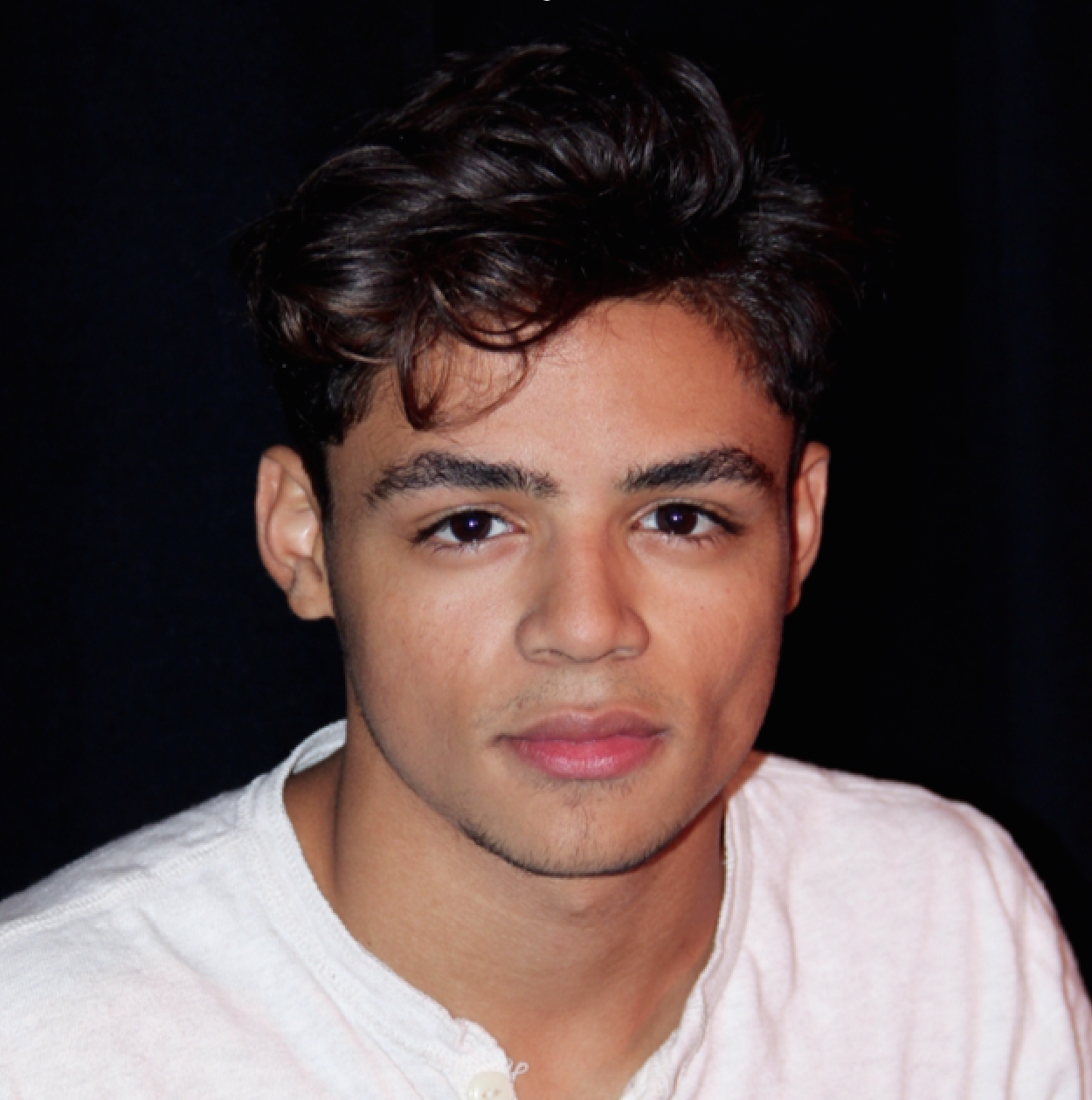 actor Joshua De Jesus large photo