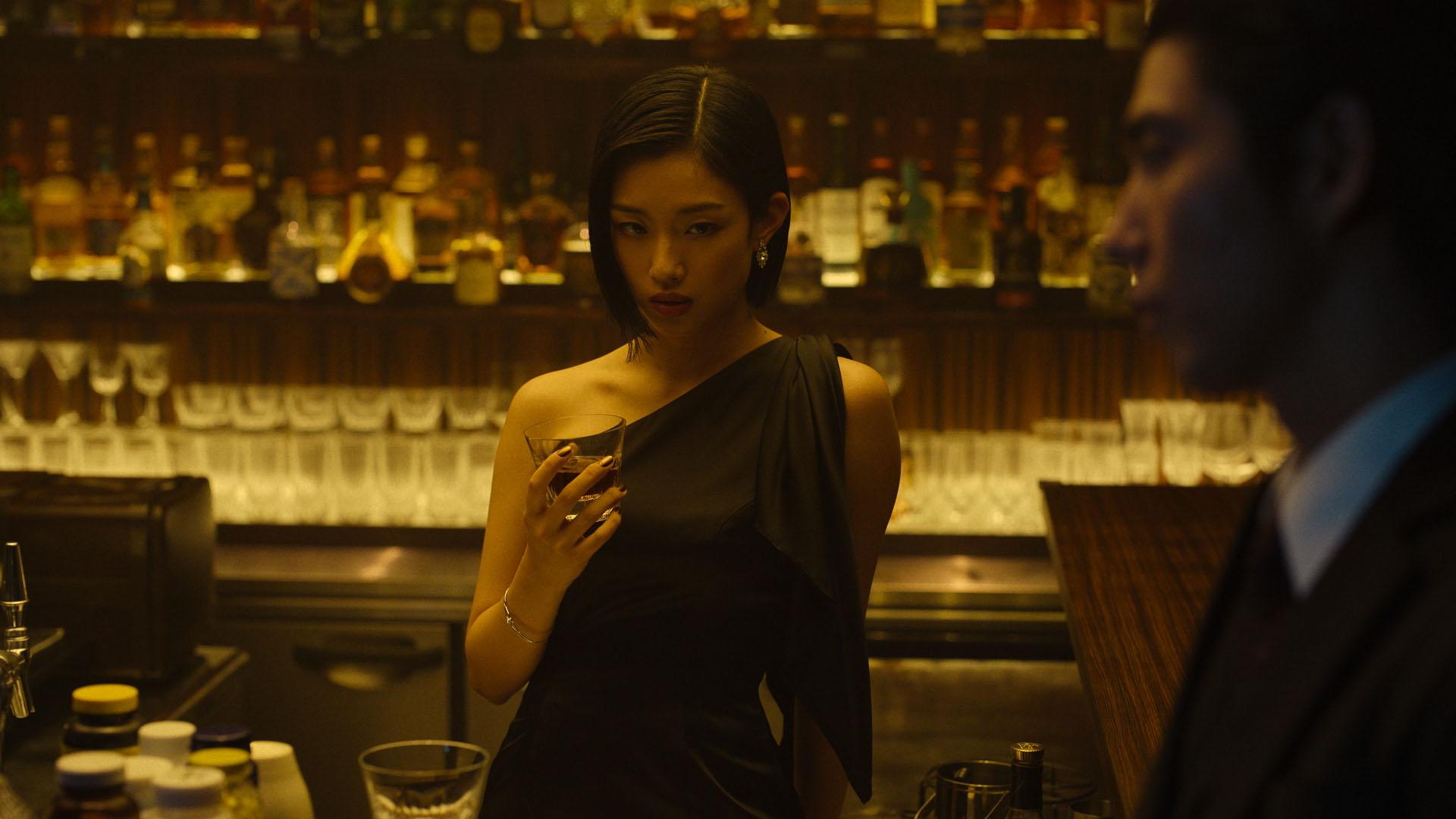 actor Yumi Kawai large photo