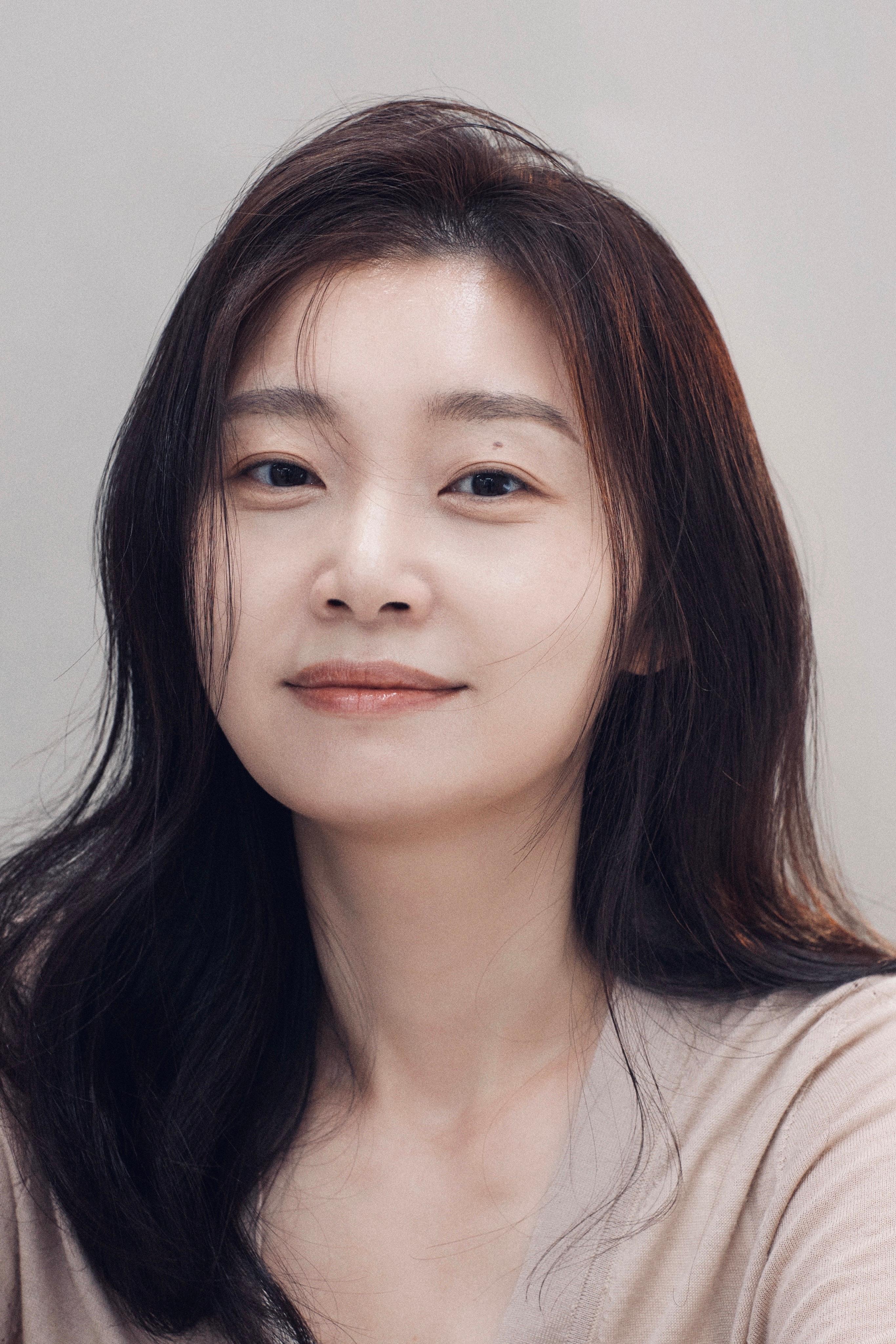 actor Kim Young-mi large photo