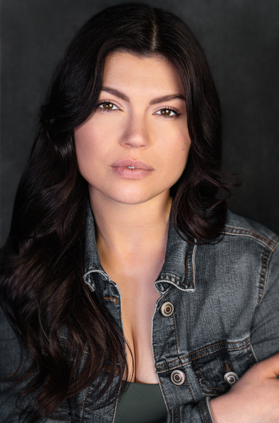 actor Alyssa Parker large photo