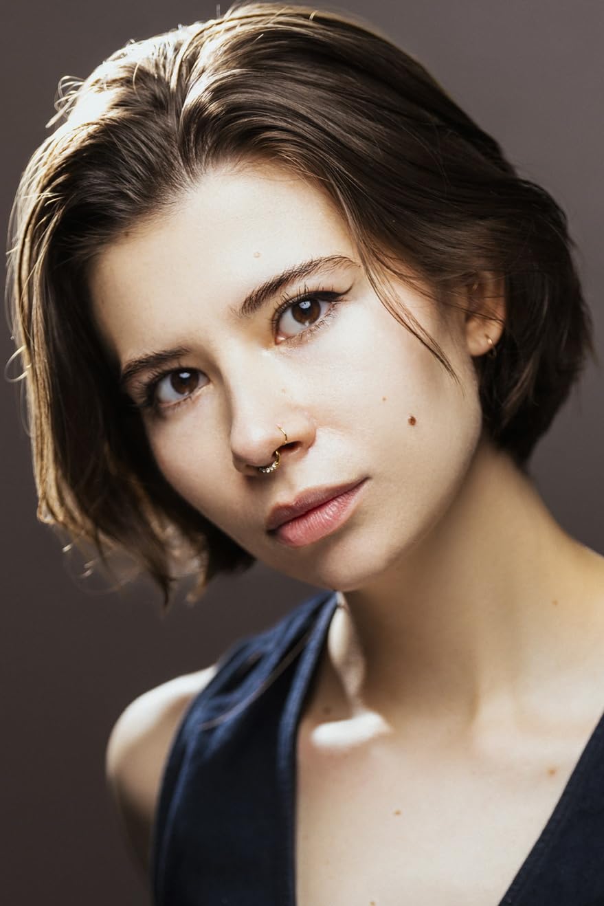 actor Sabrina Schlegel-Mejia large photo