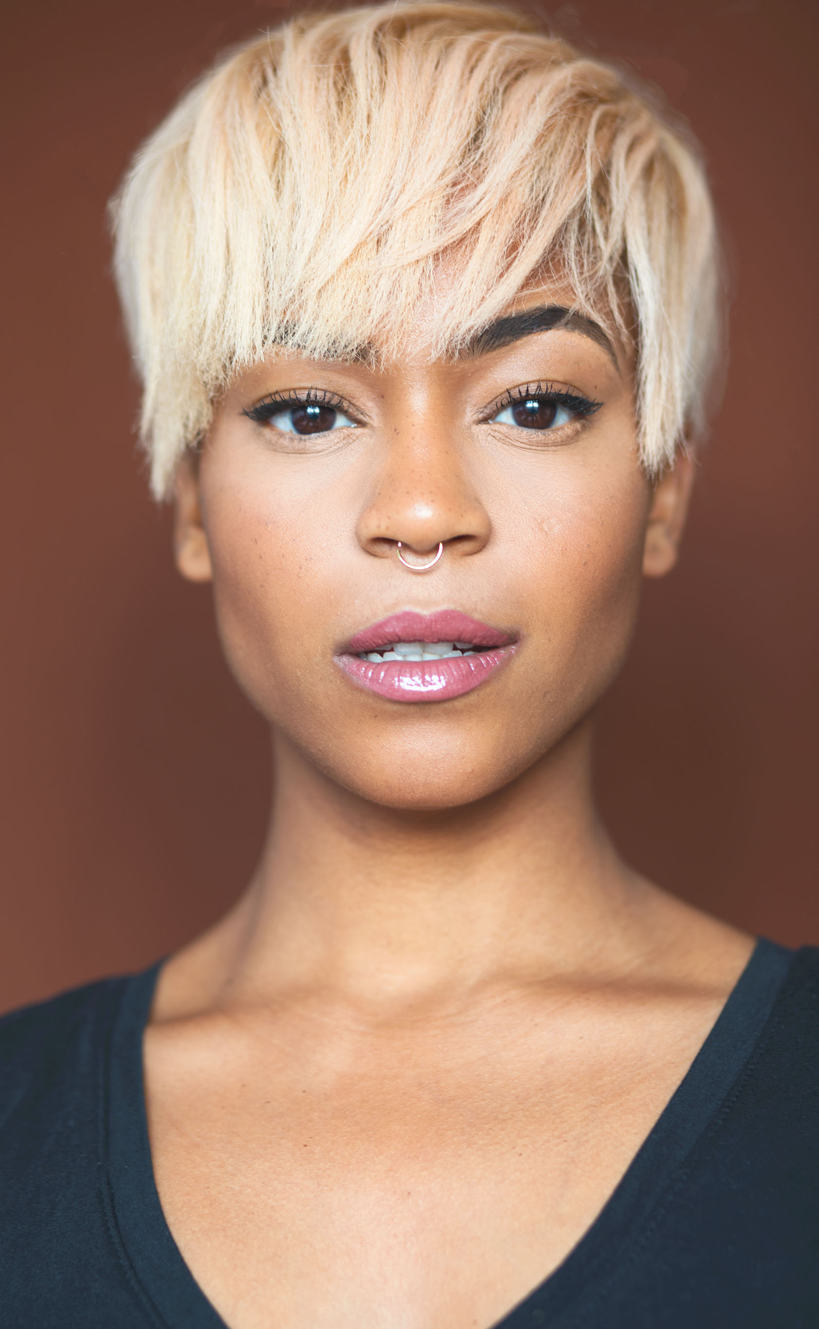 actor Imana Breaux large photo