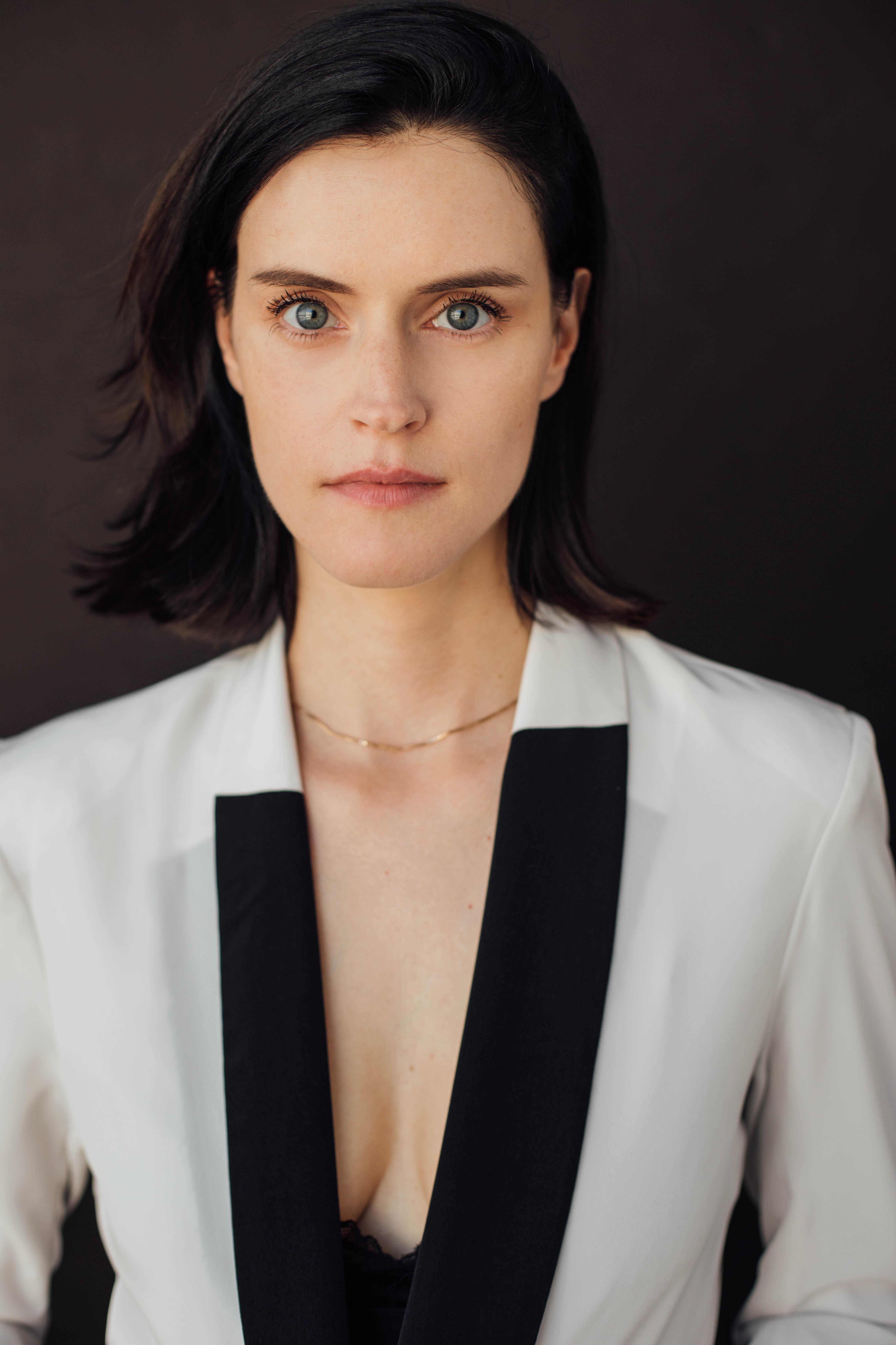 actor Andréa Grant large photo