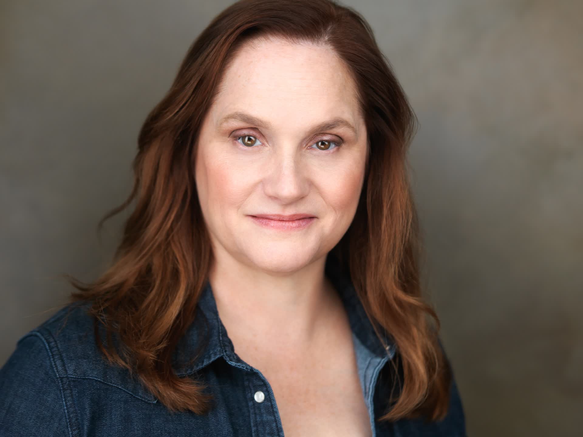 actor Rebecca Burton large photo