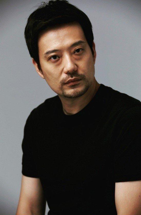 actor Min-ho Kwak large photo