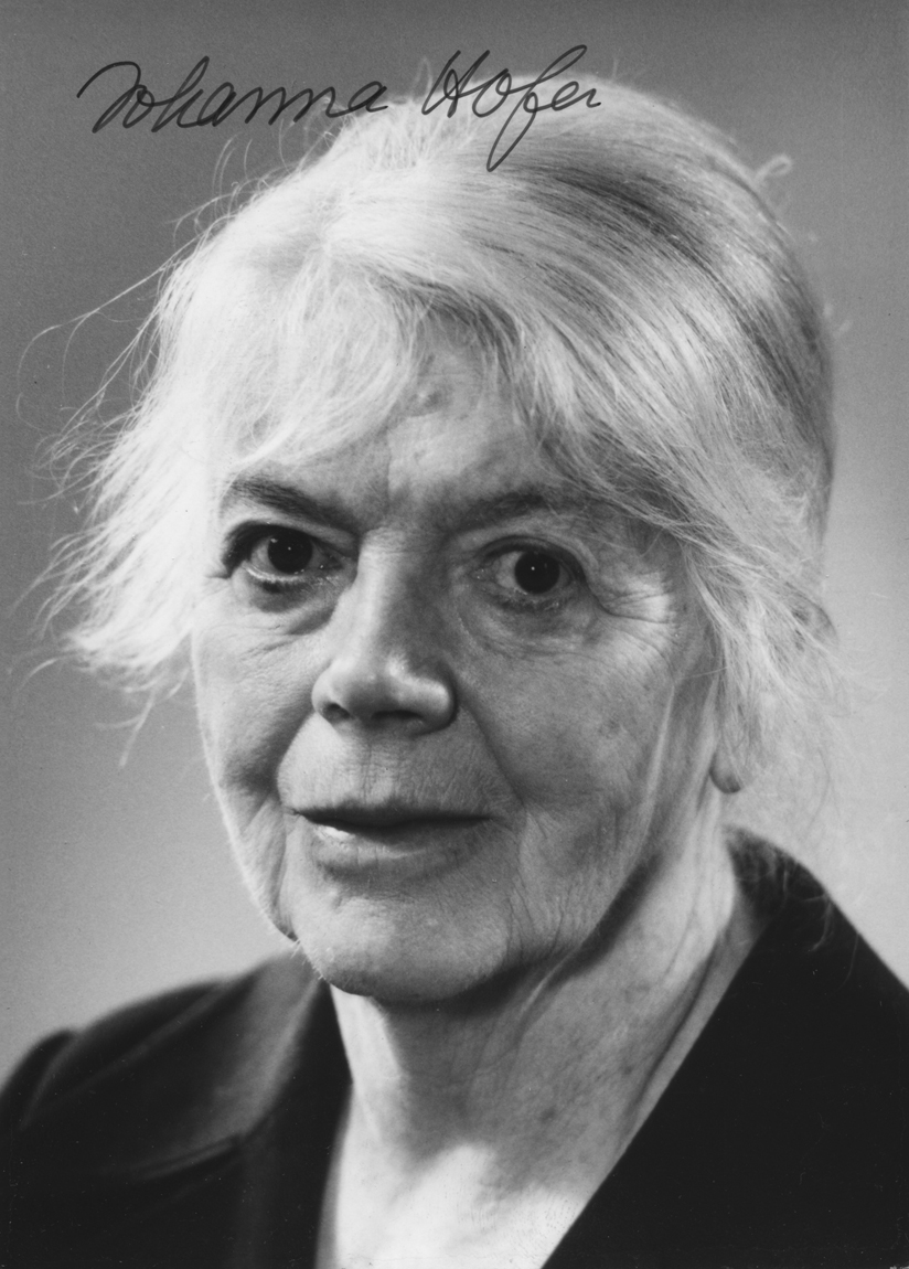 actor Johanna Hofer large photo