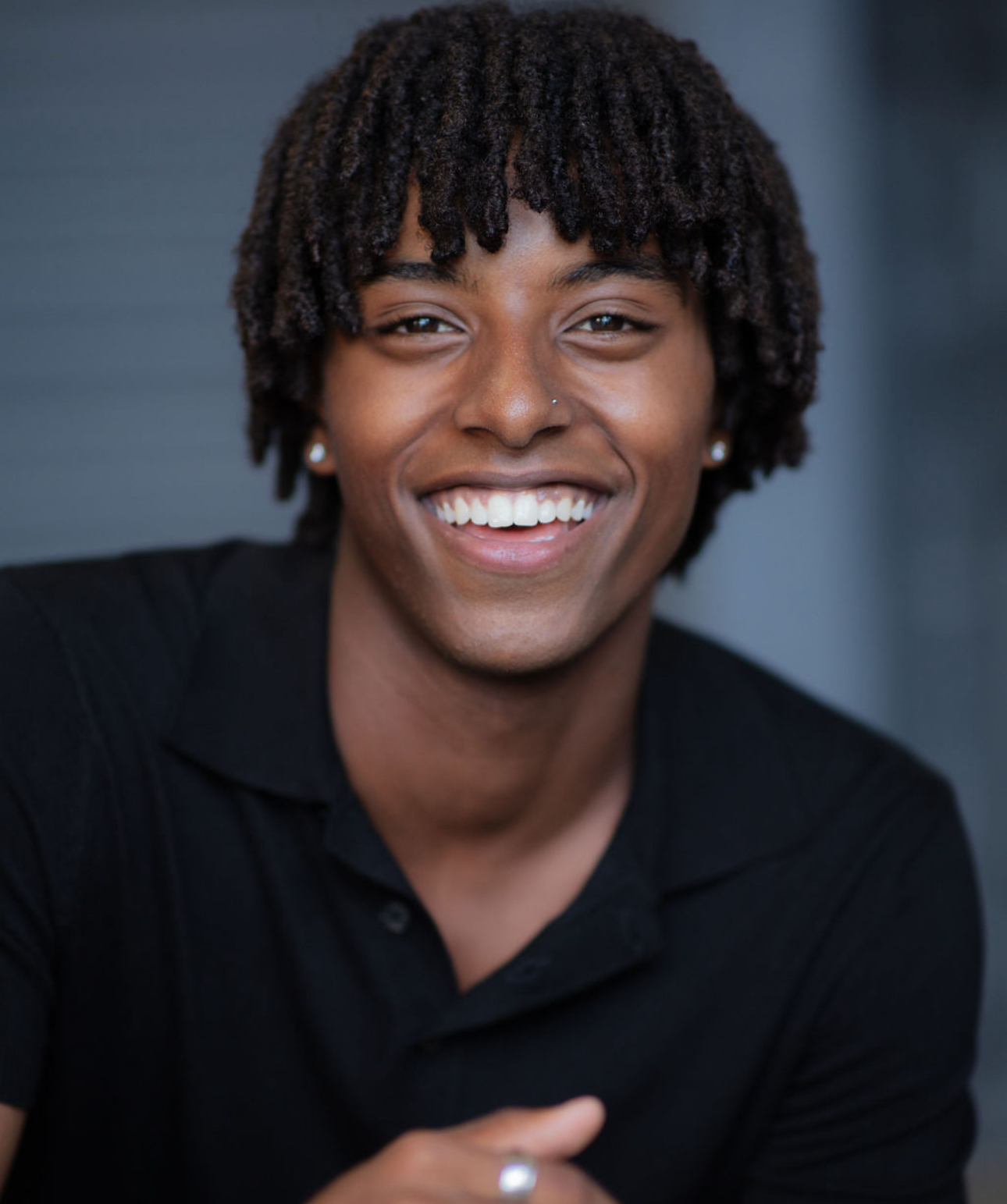 actor Mekonnen Knife large photo