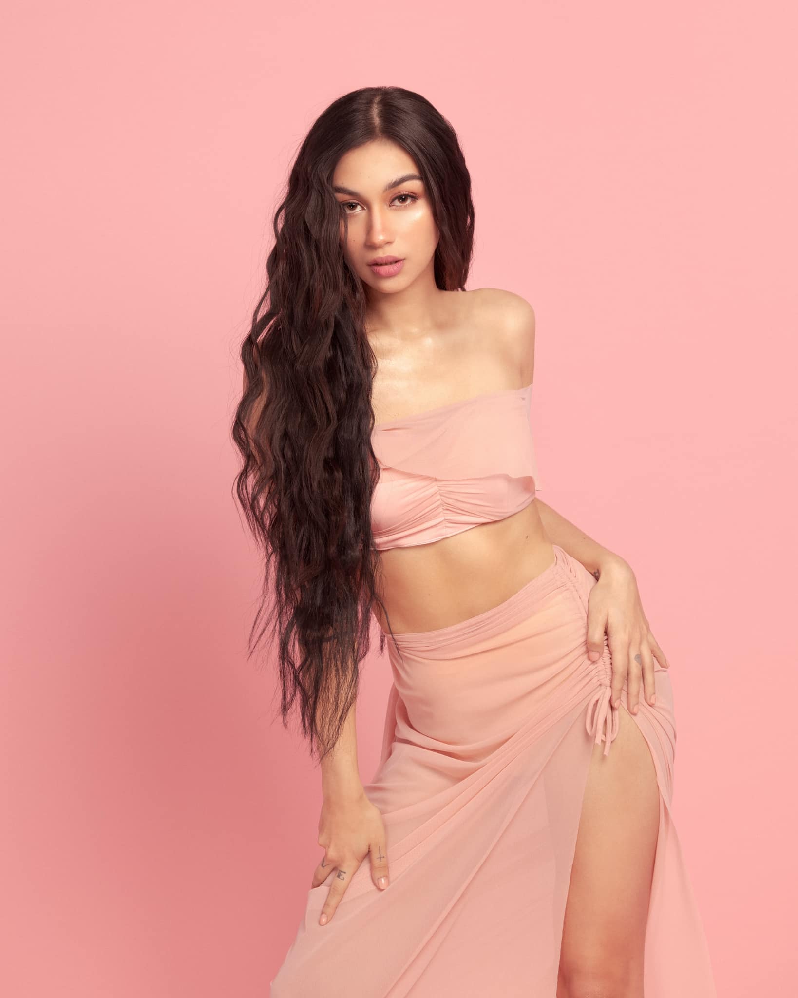 actor Zeinab Harake large photo