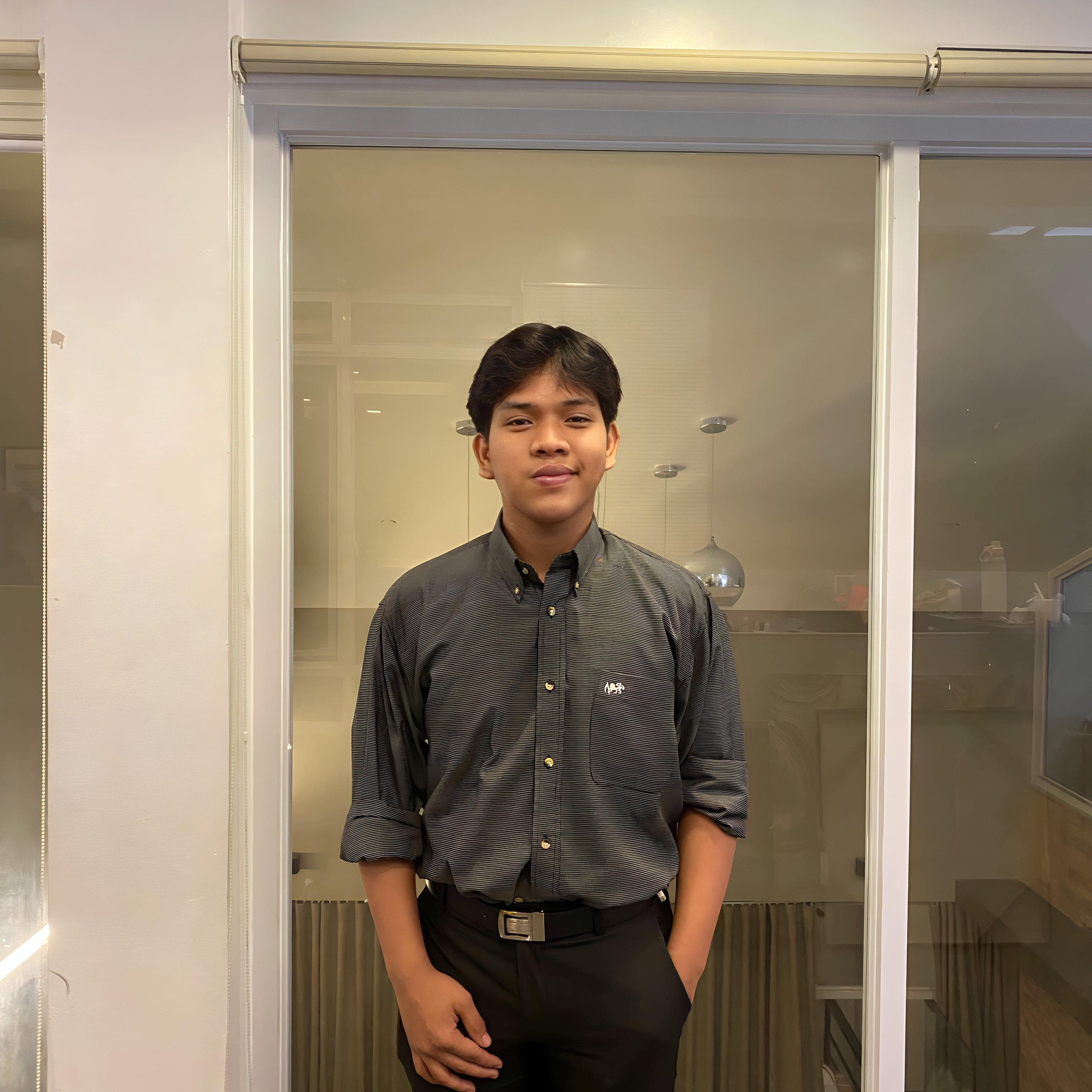 actor Mark Madrid large photo