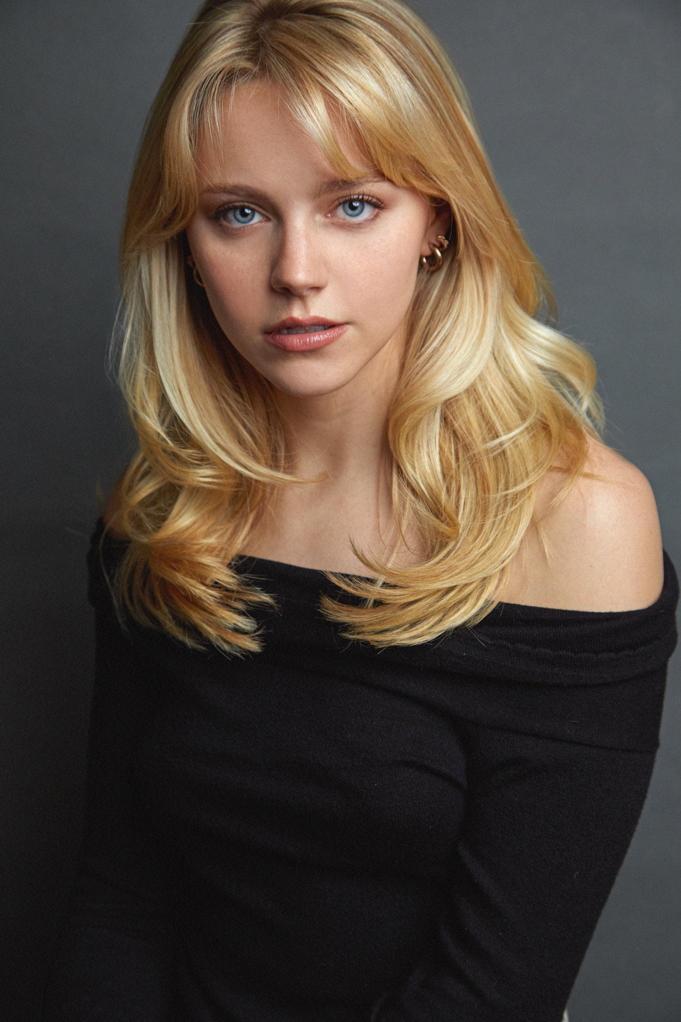 actor Jean Evans large photo