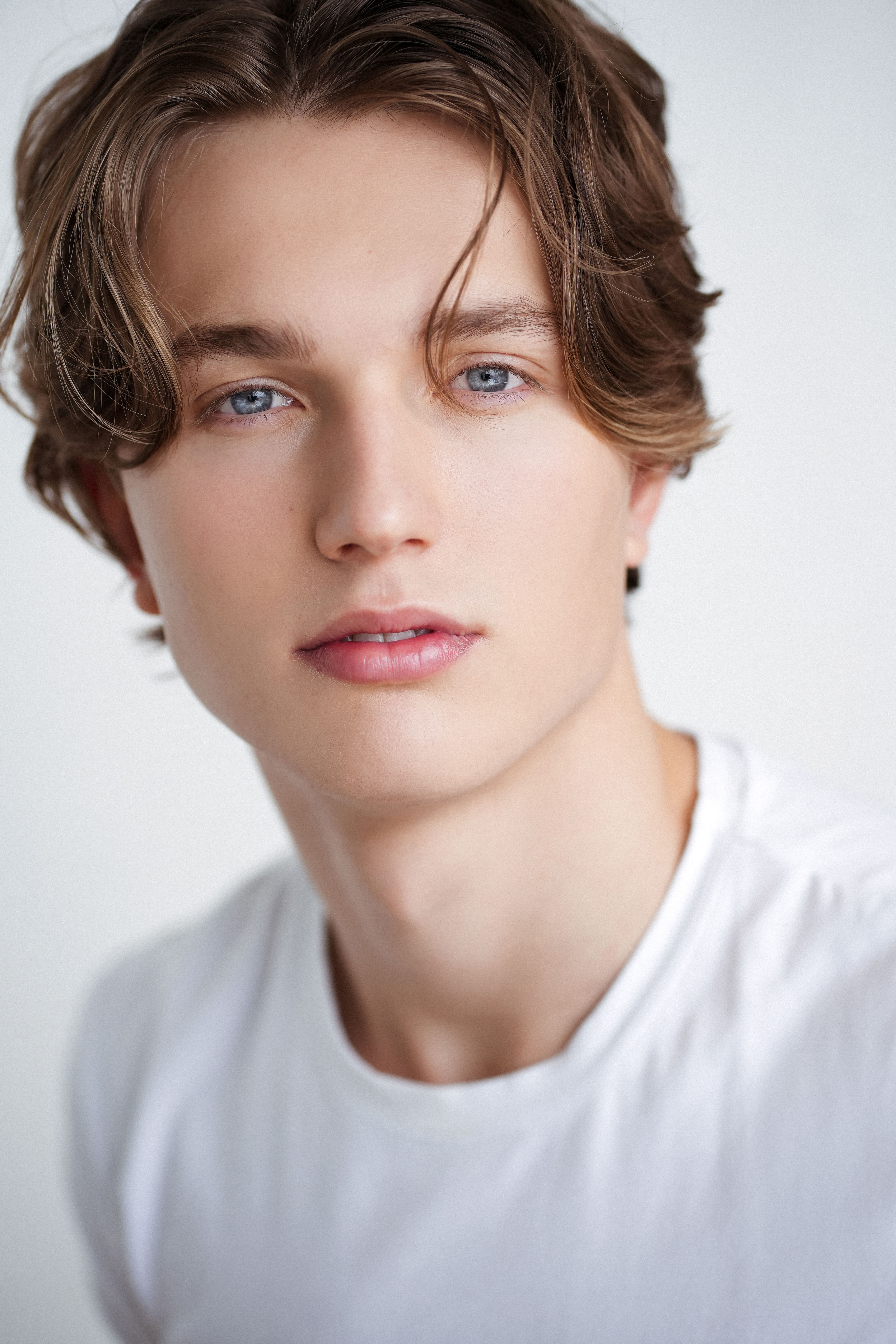 actor Cale Ambrozic large photo