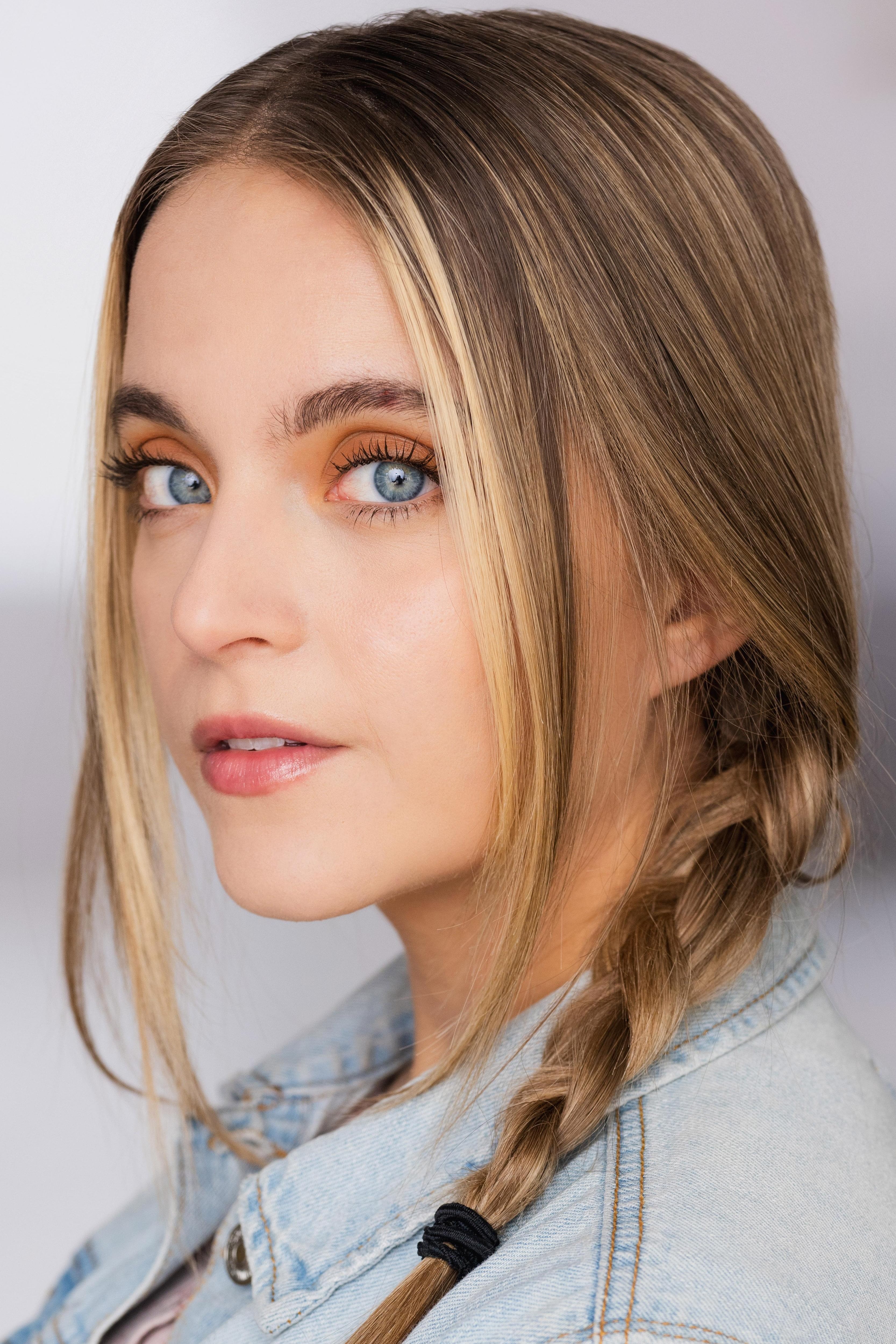 actor Rylee Reagan large photo