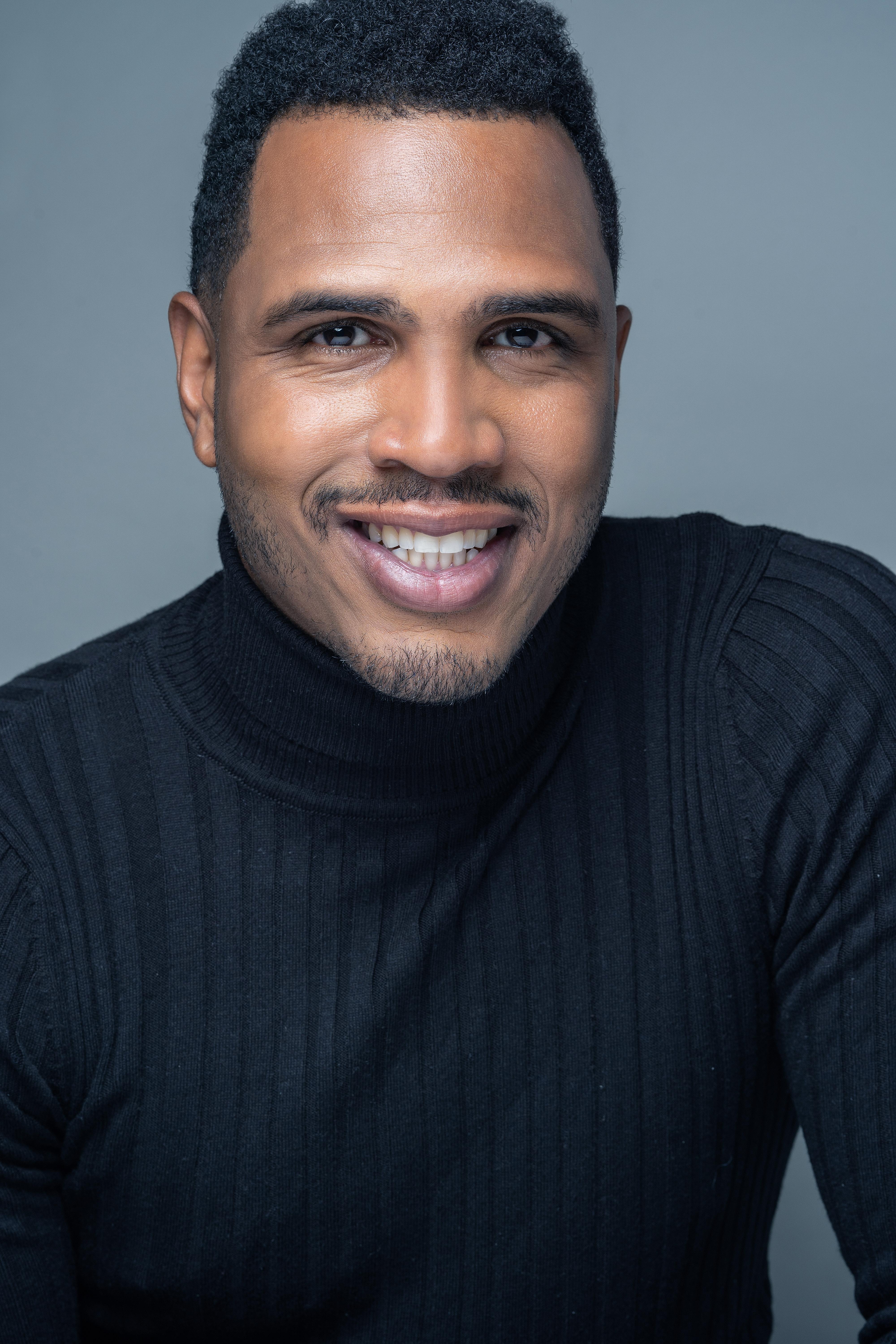 actor Llewellyn C. Radford II large photo