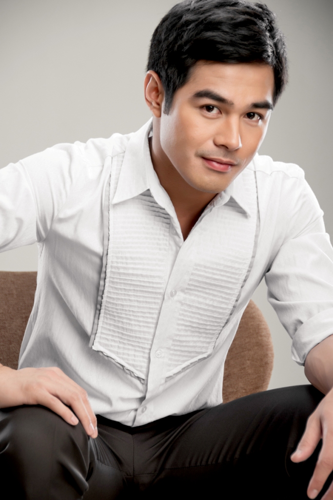 actor Benjamin Alves large photo