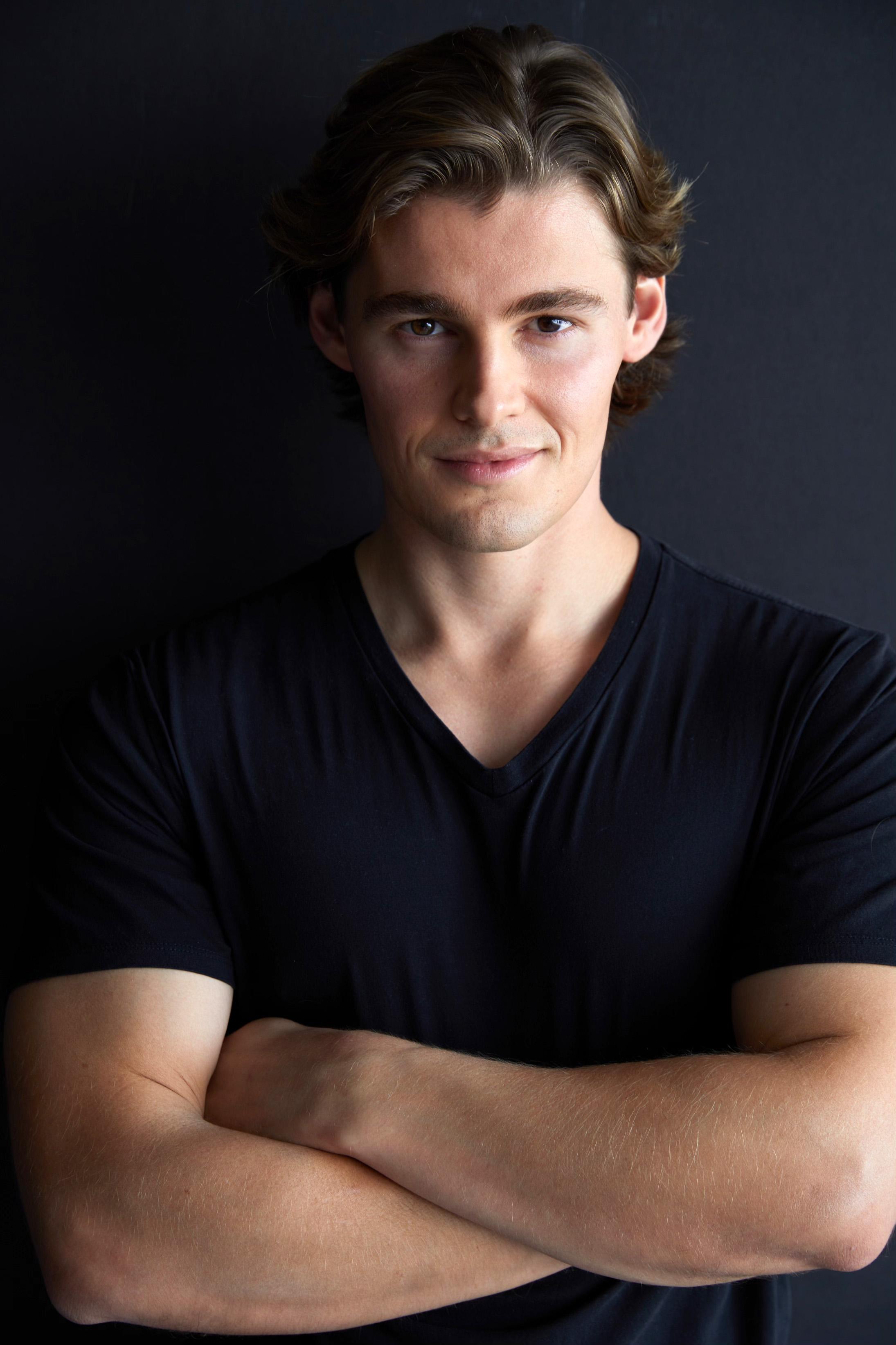 actor Marc Cotter large photo