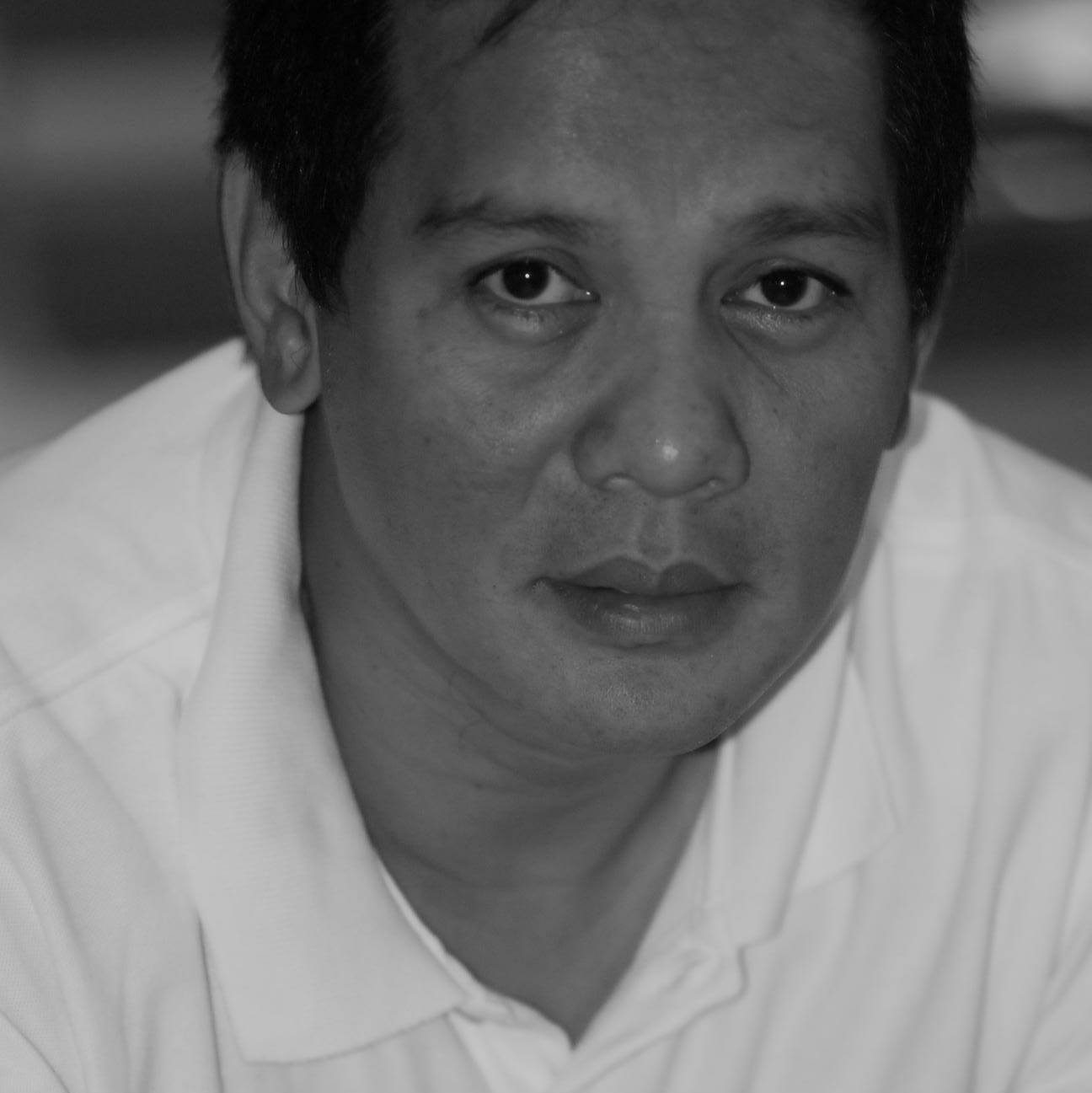 actor Joey Marquez large photo