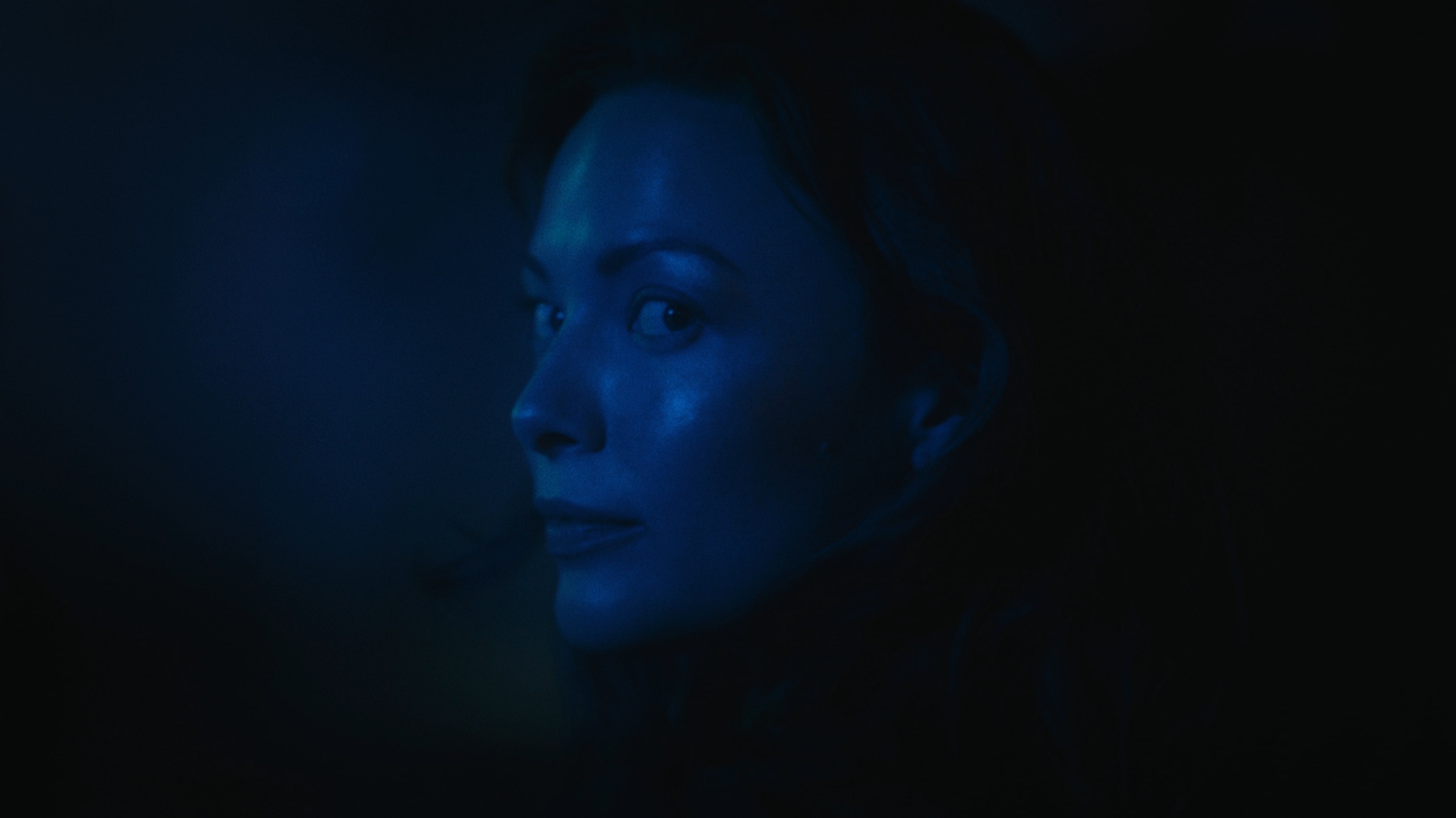 actor Molly Osborne large photo