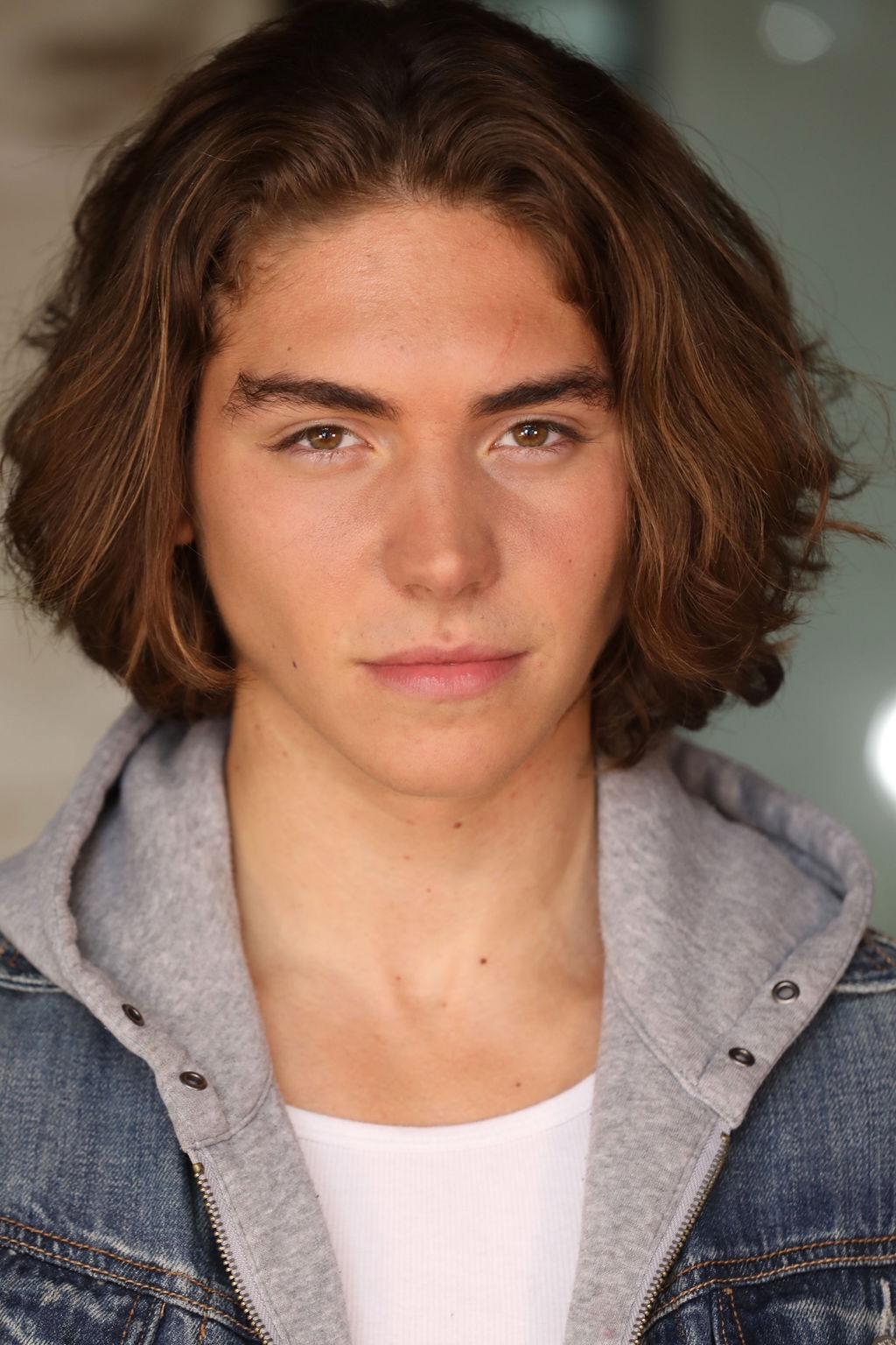 actor Evan Adams large photo