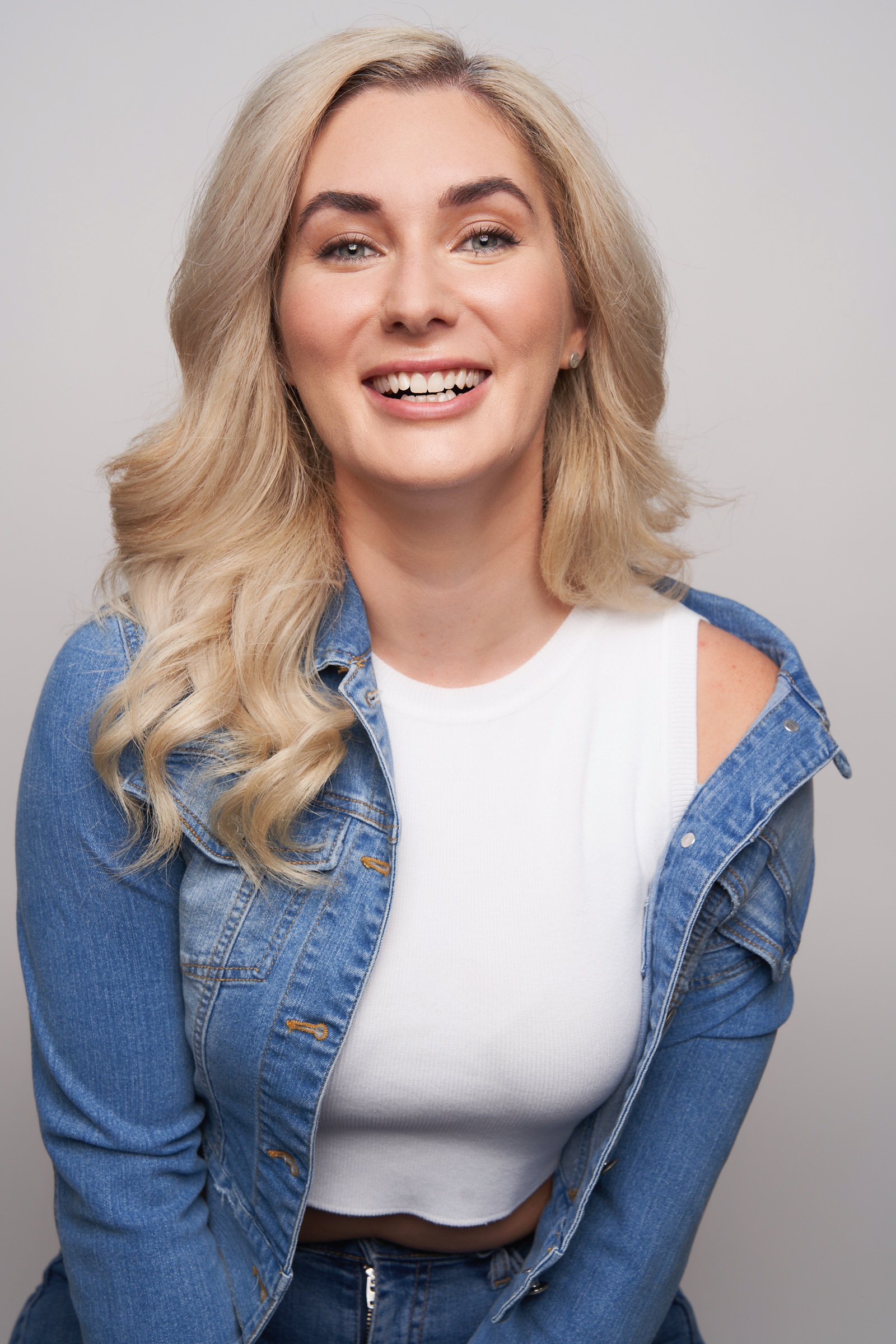 actor Leanne Noelle Smith large photo