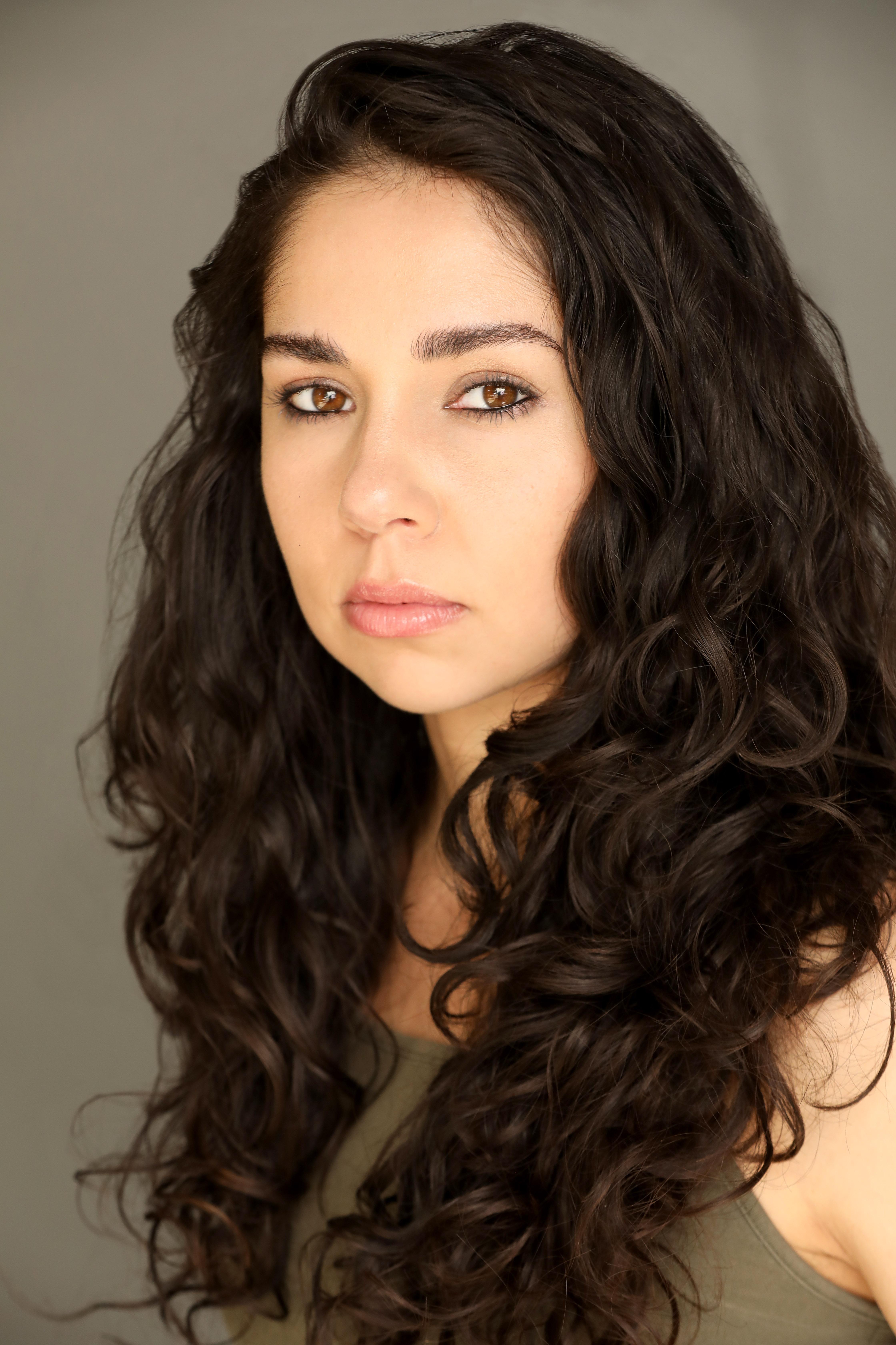 actor Skyylar Perdomo large photo