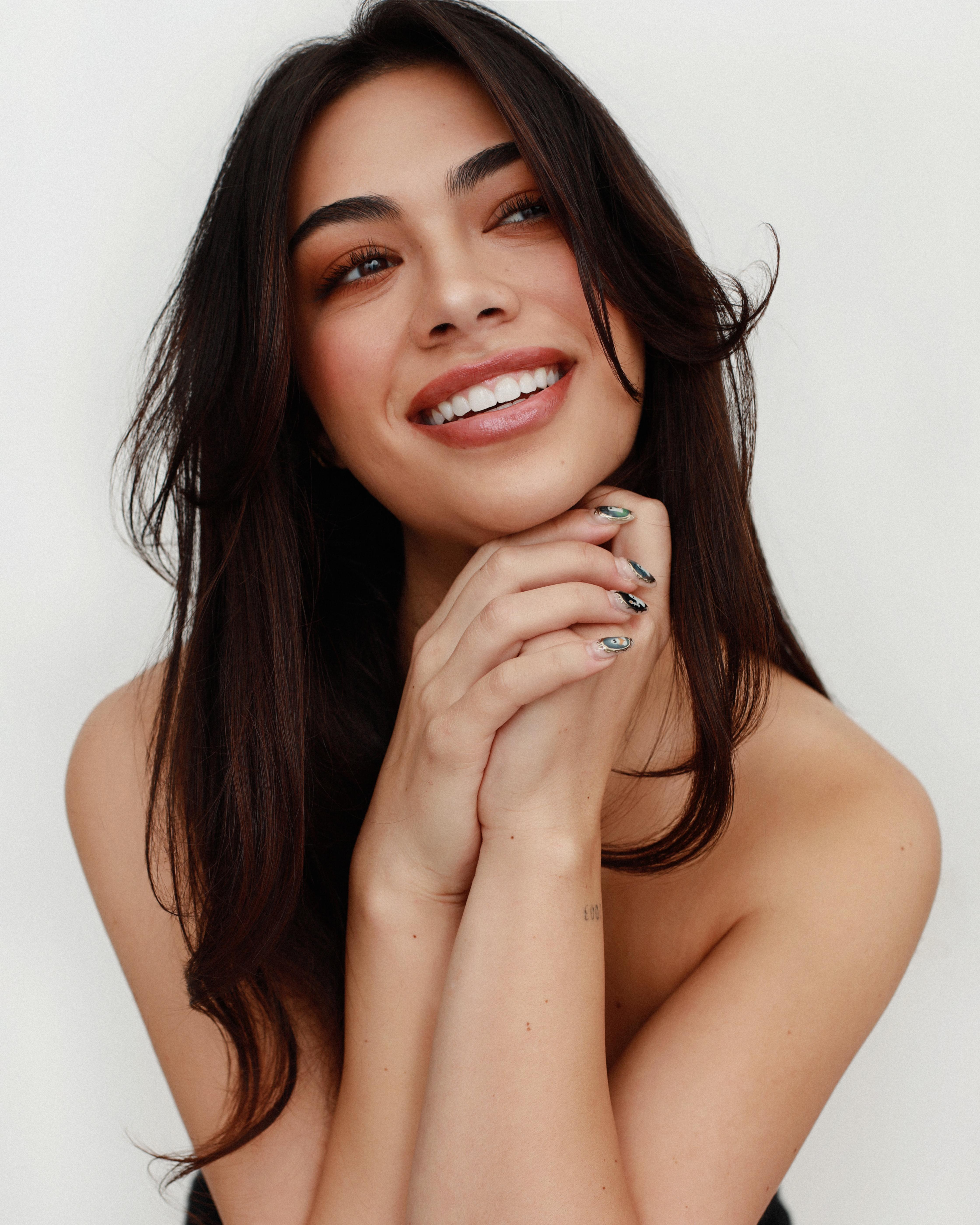 actor Madeleine Rocha-Barnette large photo