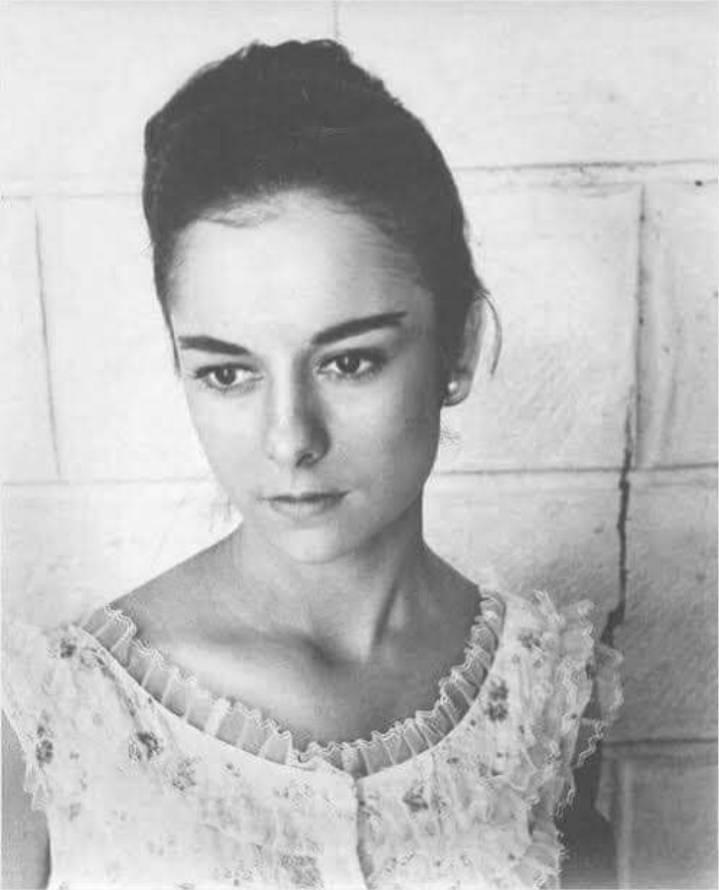 Maggie de la Riva