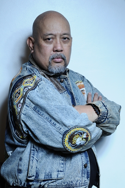 actor Indro Warkop large photo