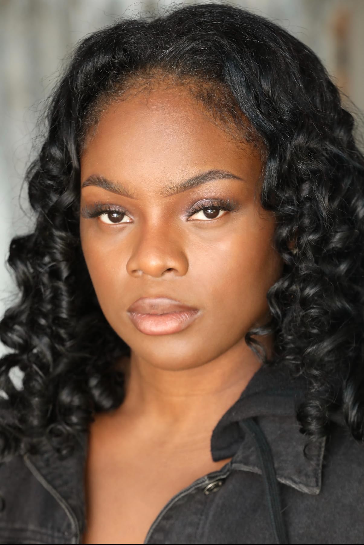 actor Bri Banks large photo