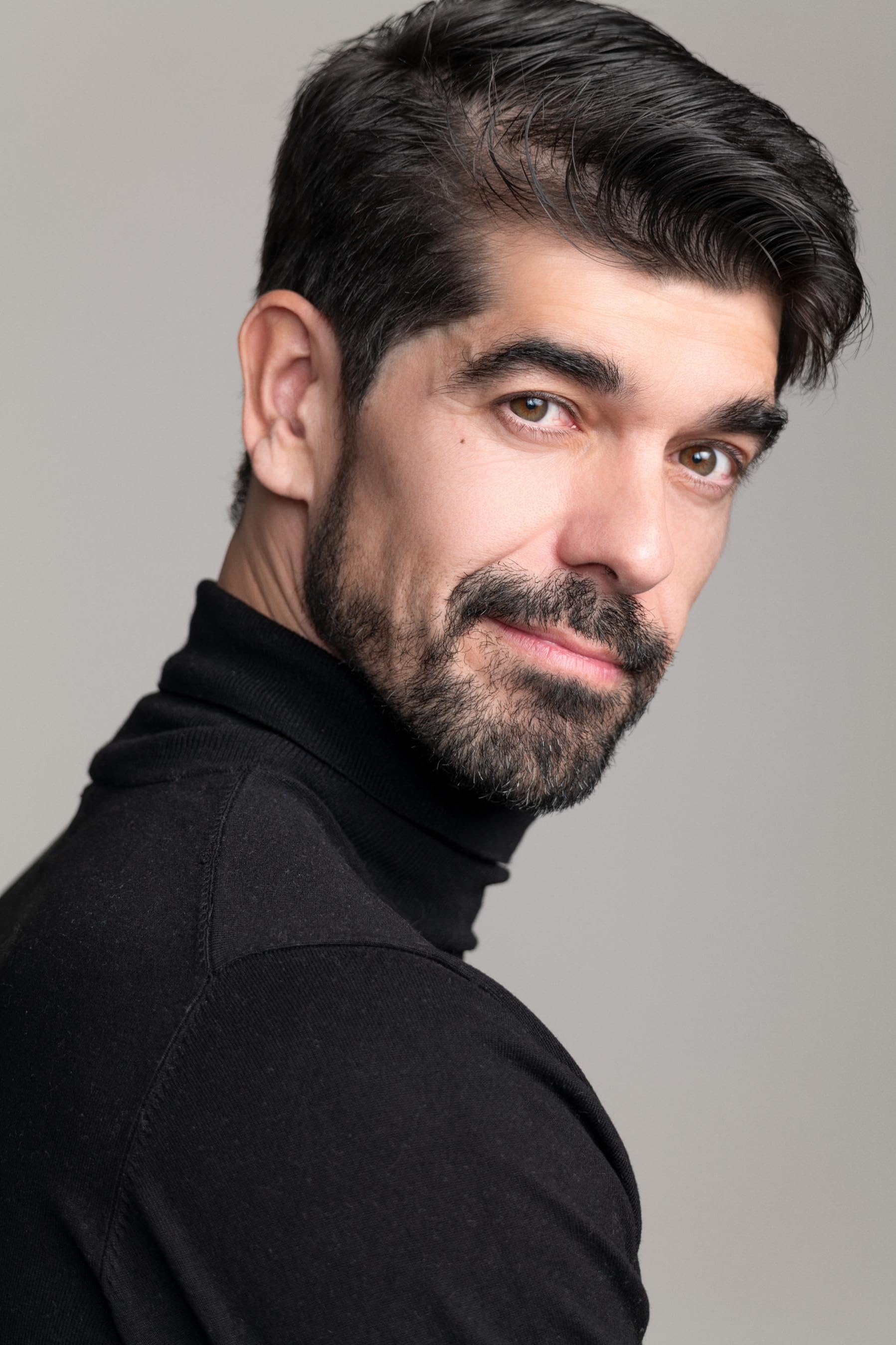 actor José Carlos Illanes large photo