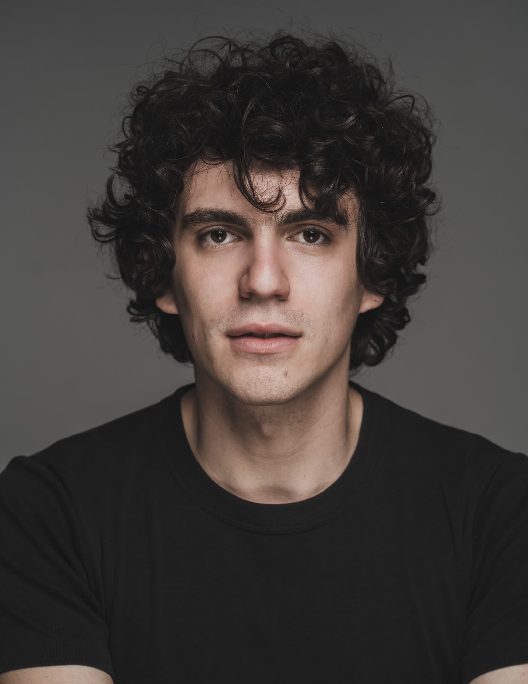 actor Dimitris Kapouranis large photo