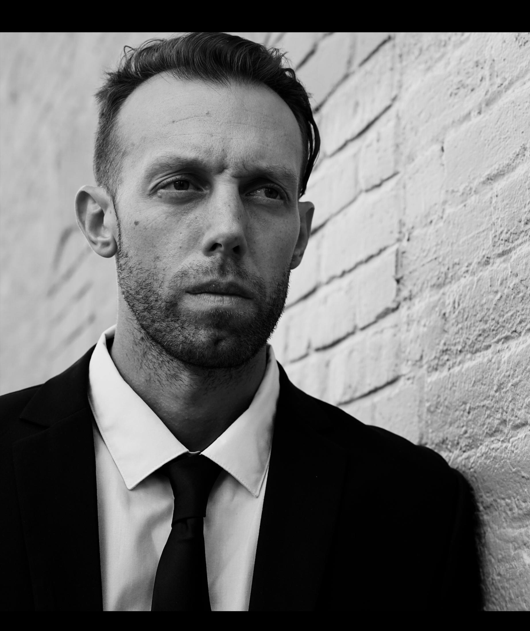 actor Justin Heinz large photo