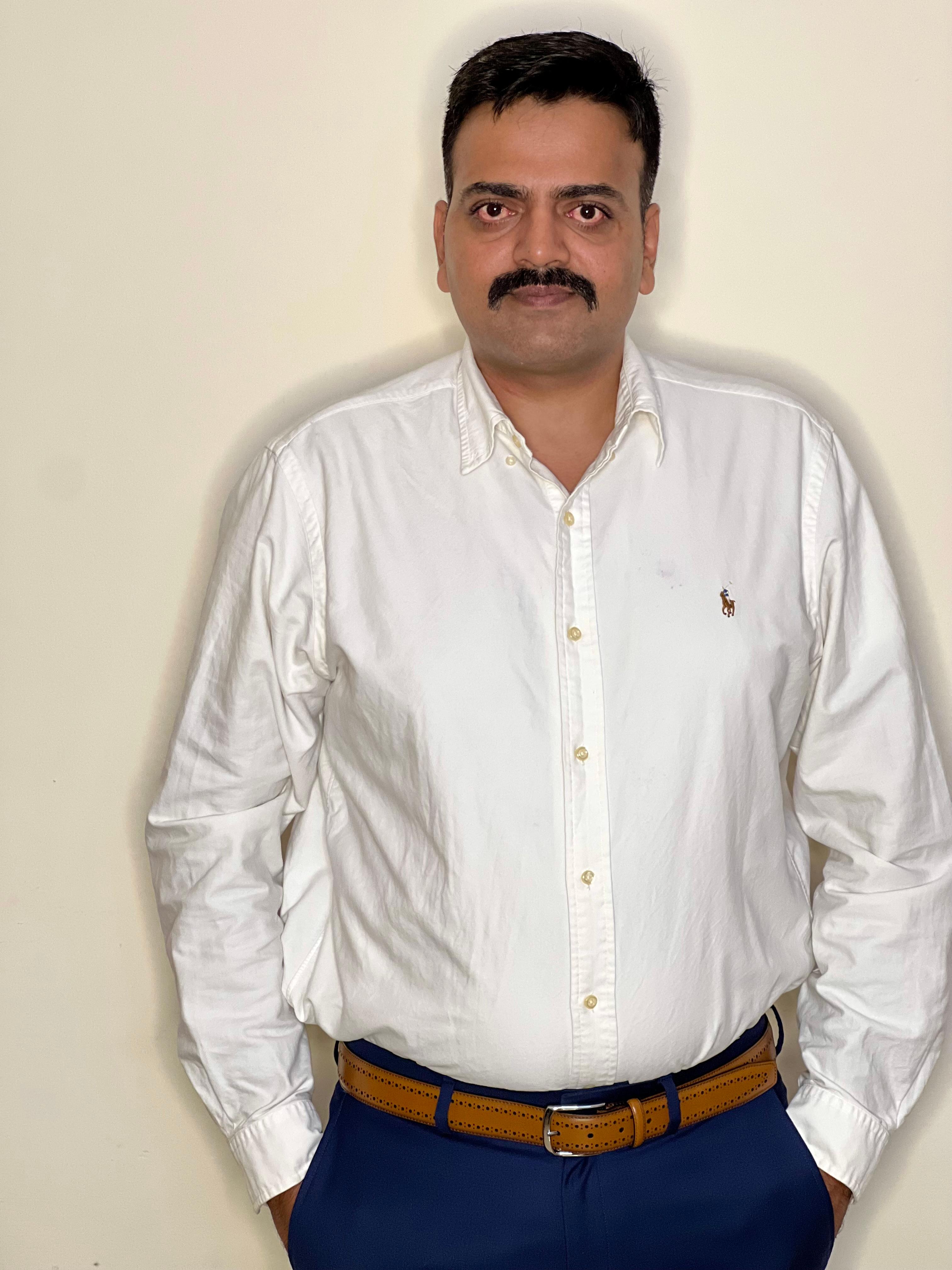 actor Amit Yadav large photo