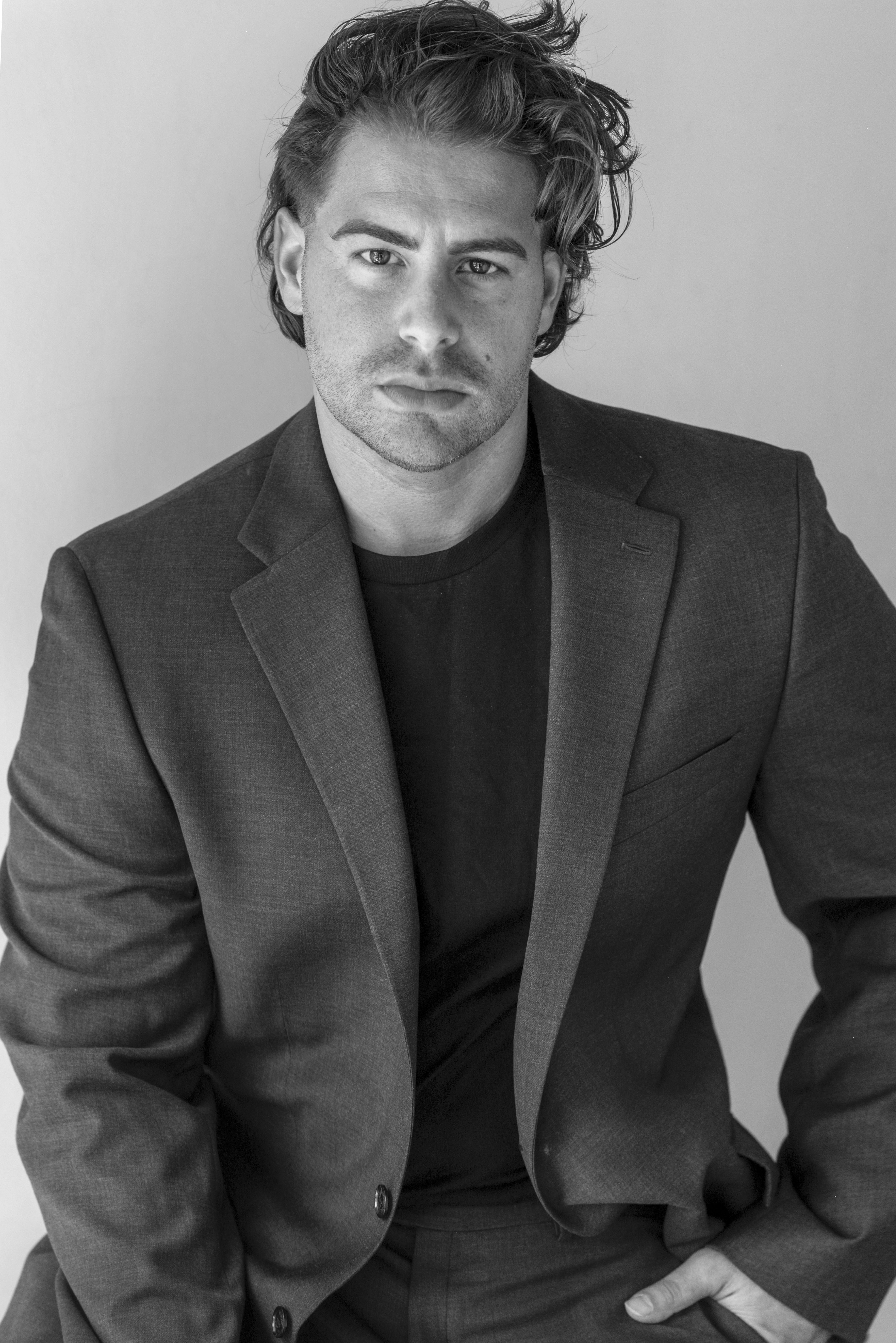 actor Michael Dubuc large photo