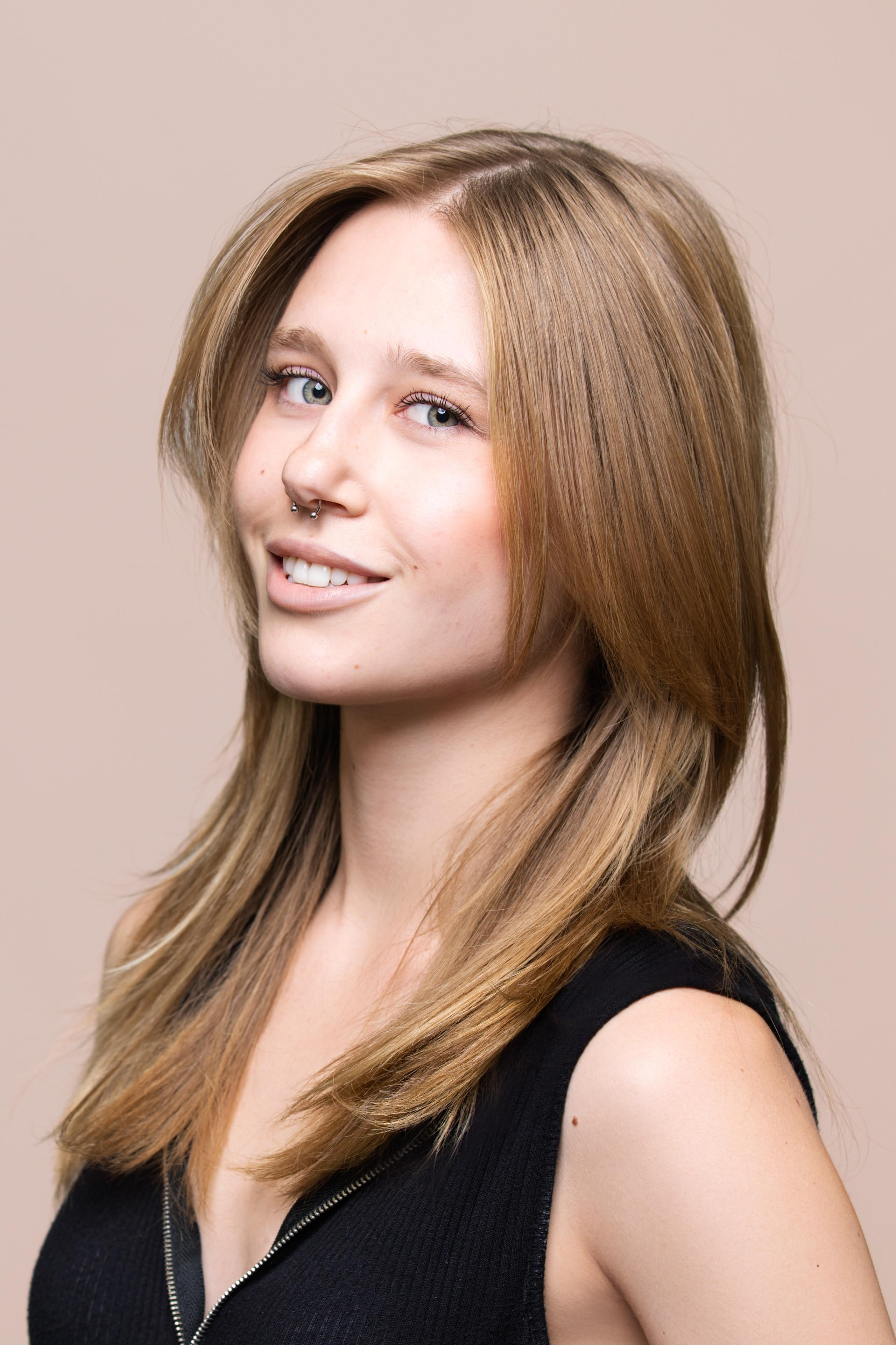 actor Savanna Steinhoff large photo