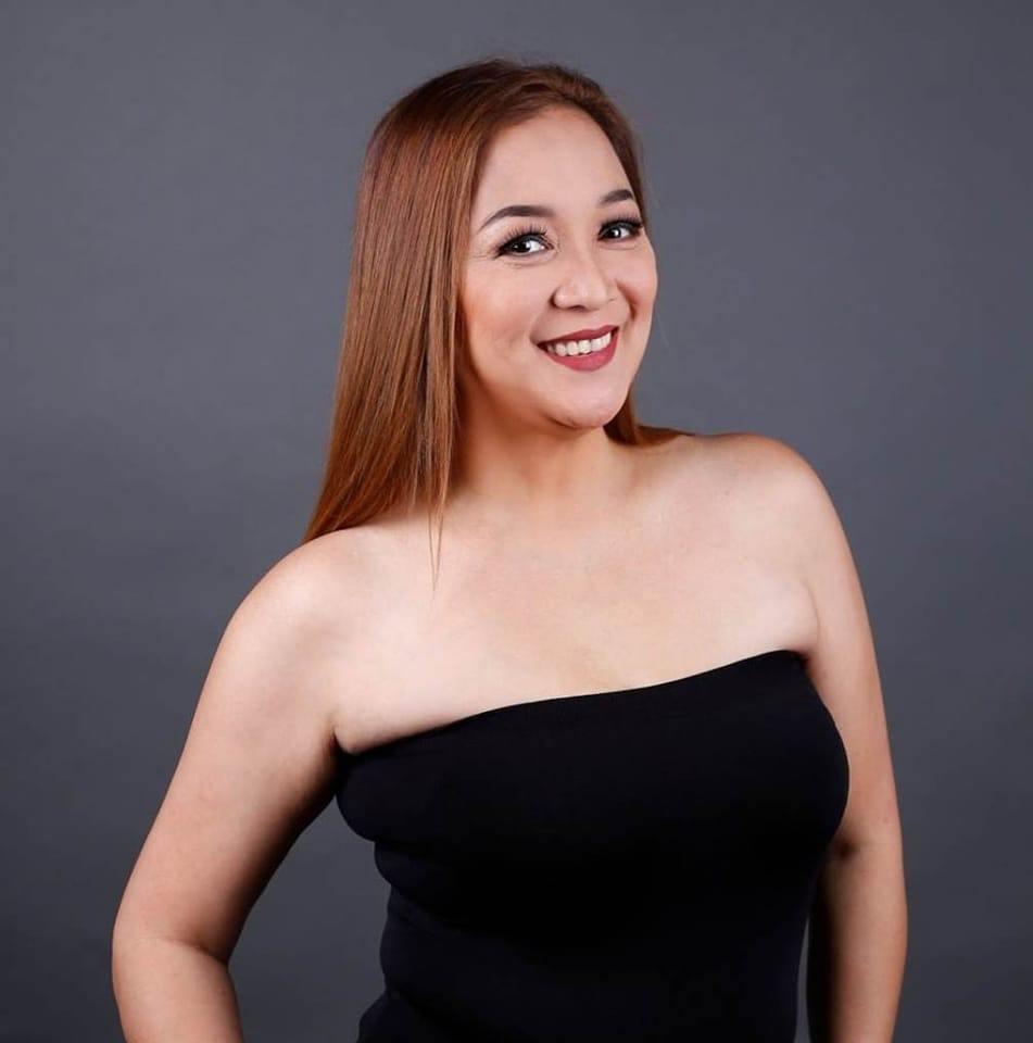 actor Sabrina M. large photo