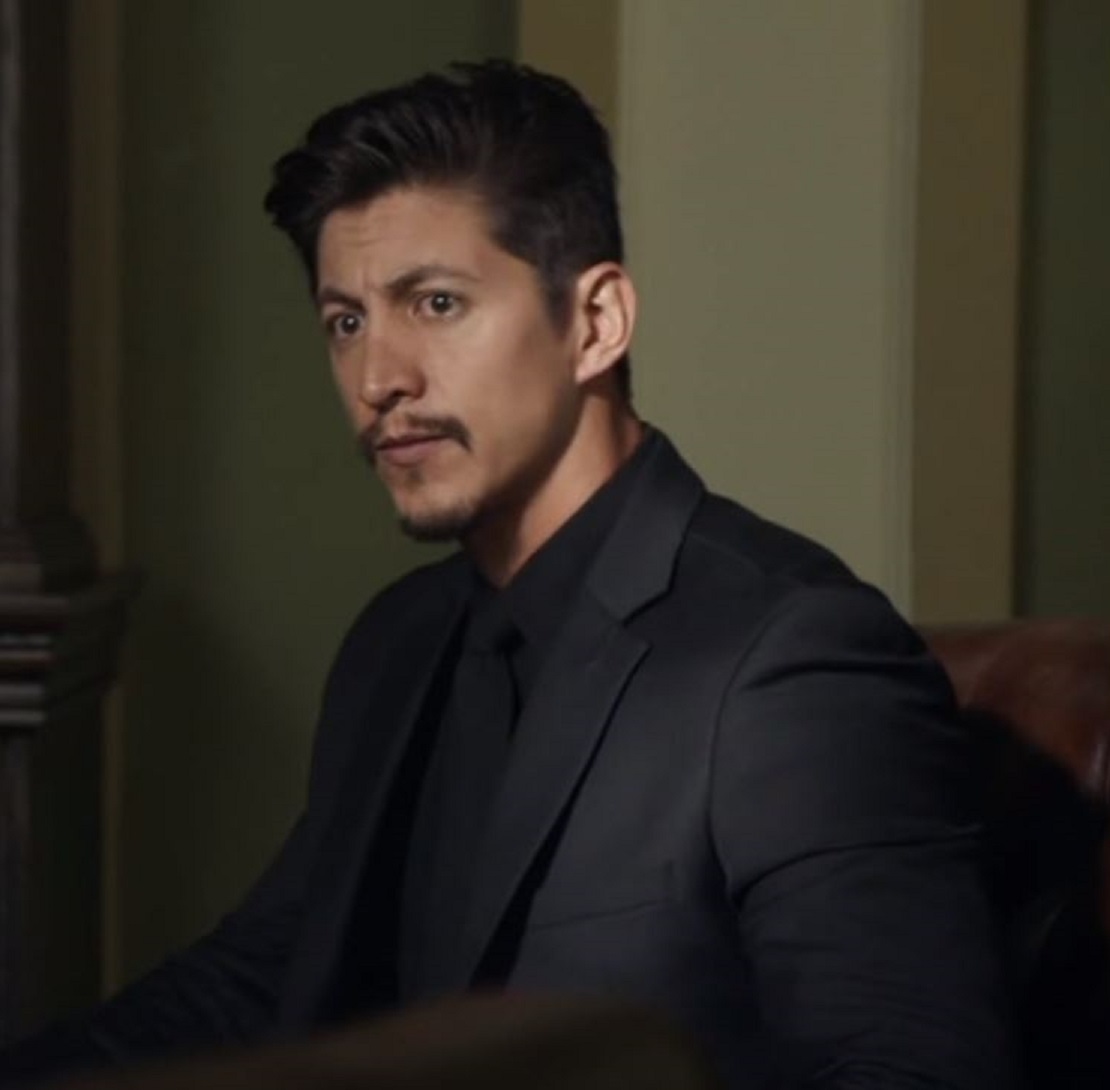 actor Eduar Salas large photo