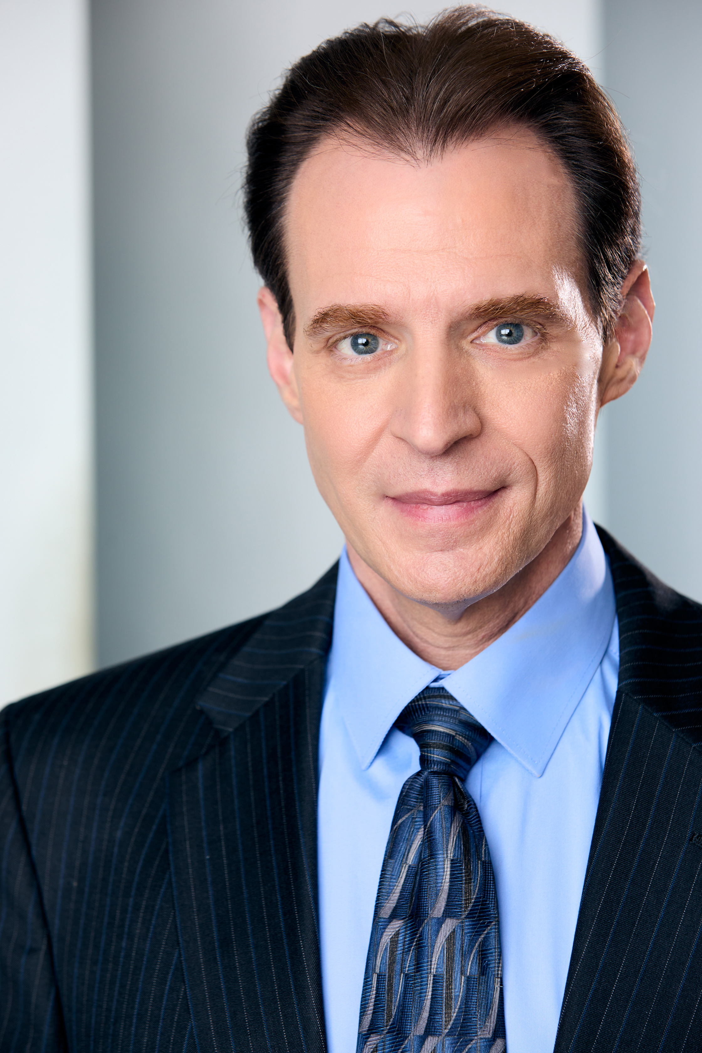 actor Alistair David Herz large photo