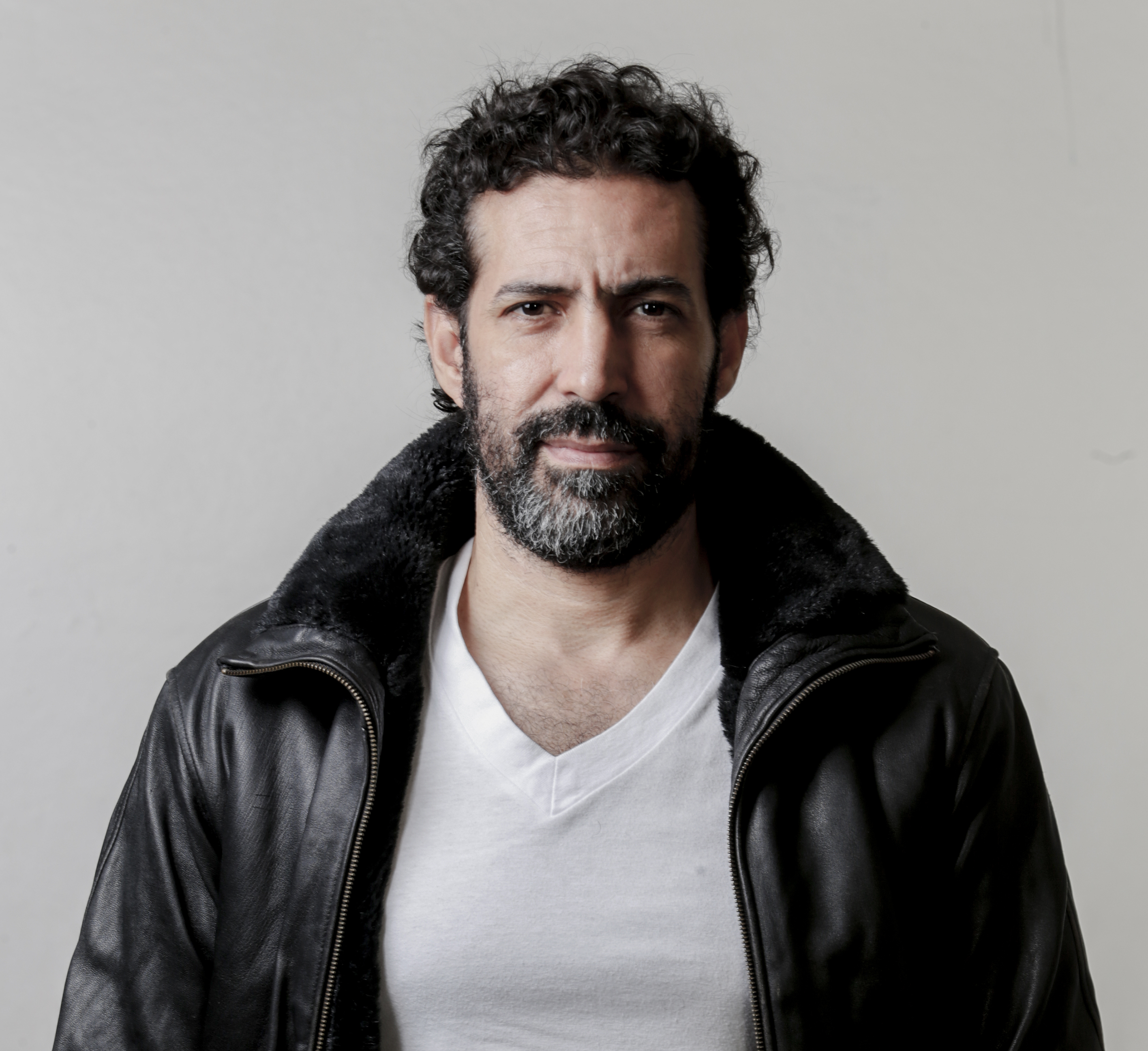 actor Jalsen Santana large photo