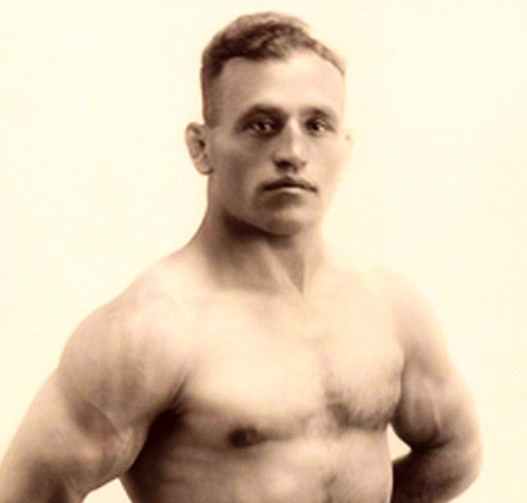 actor George Kotsonaros large photo