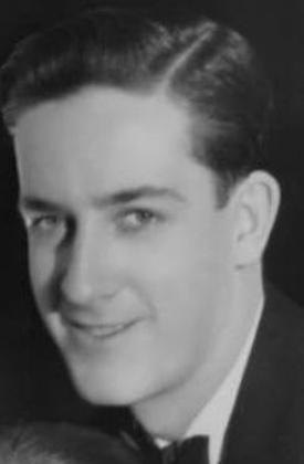 actor Ted McMichael large photo