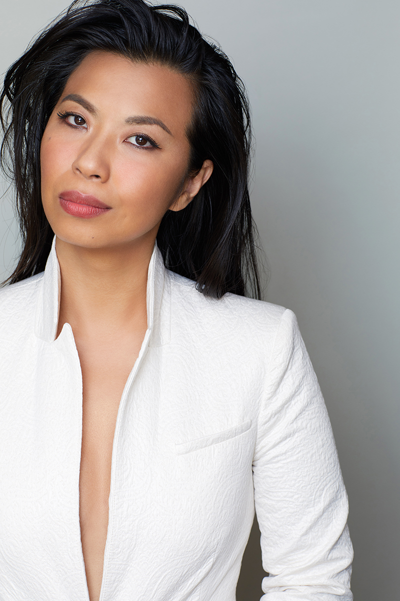 actor May Lee large photo