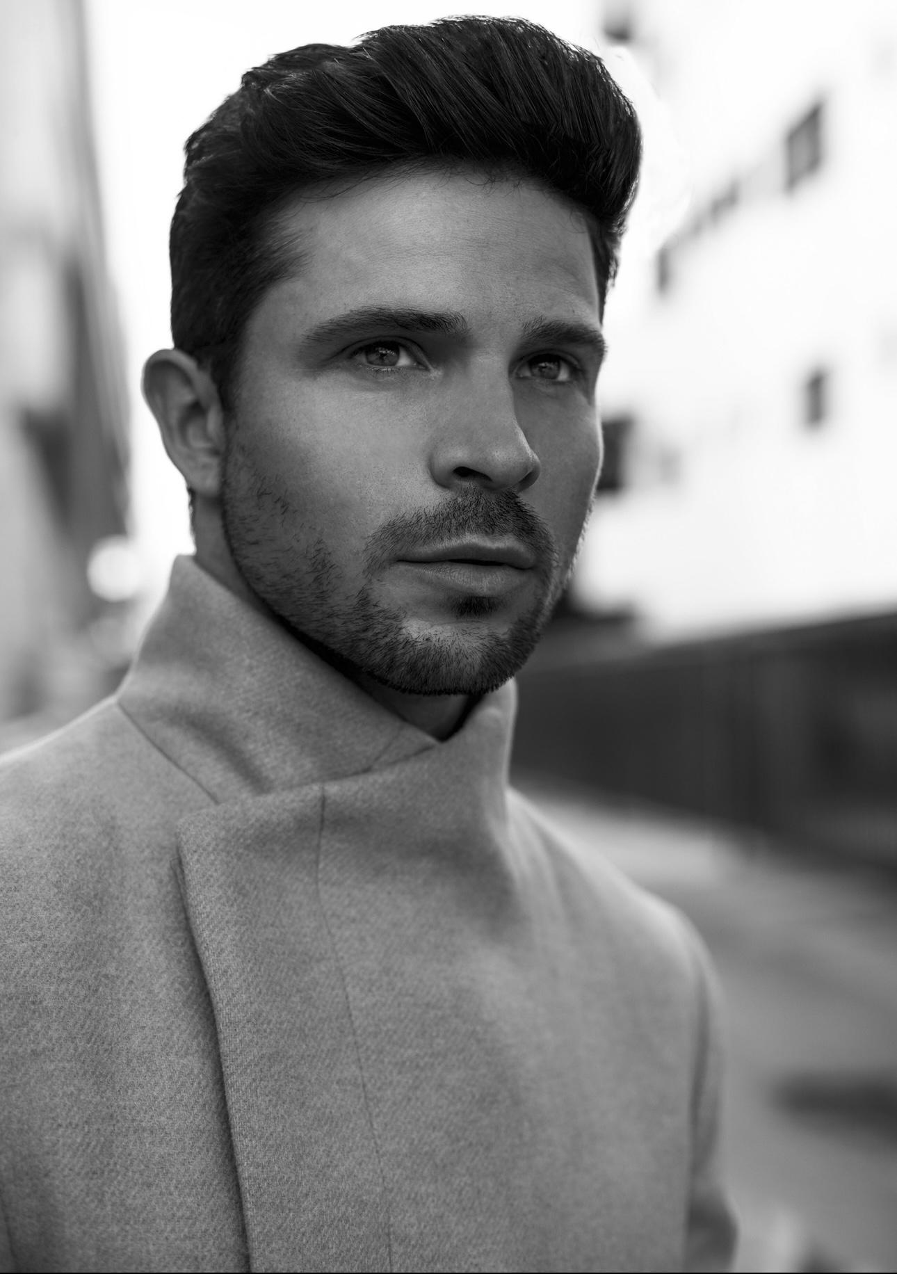 actor Michael Allen large photo