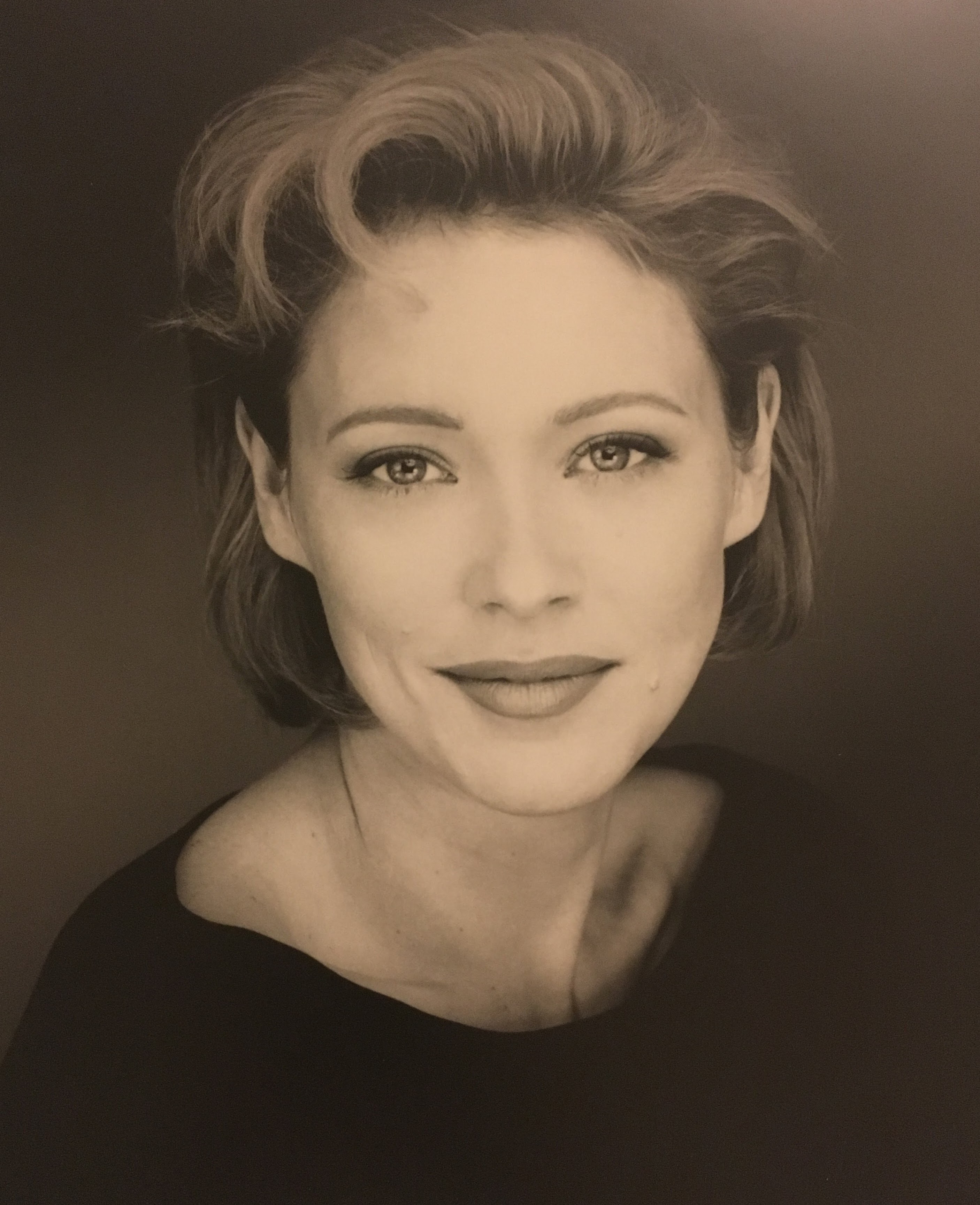 actor Kathryn Atwood large photo