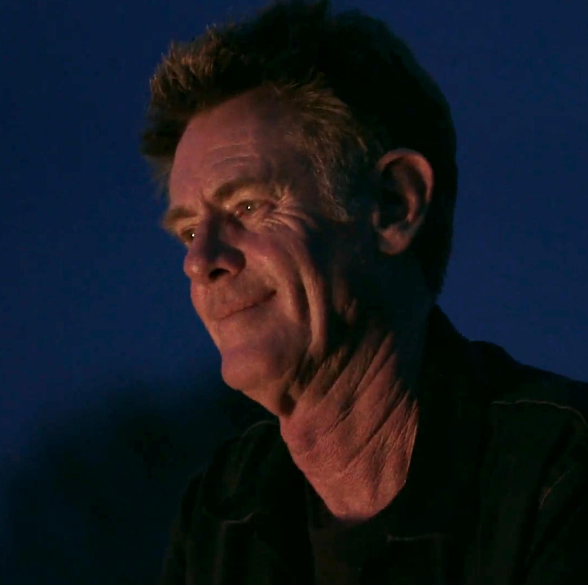 actor Dwayne Hillman large photo