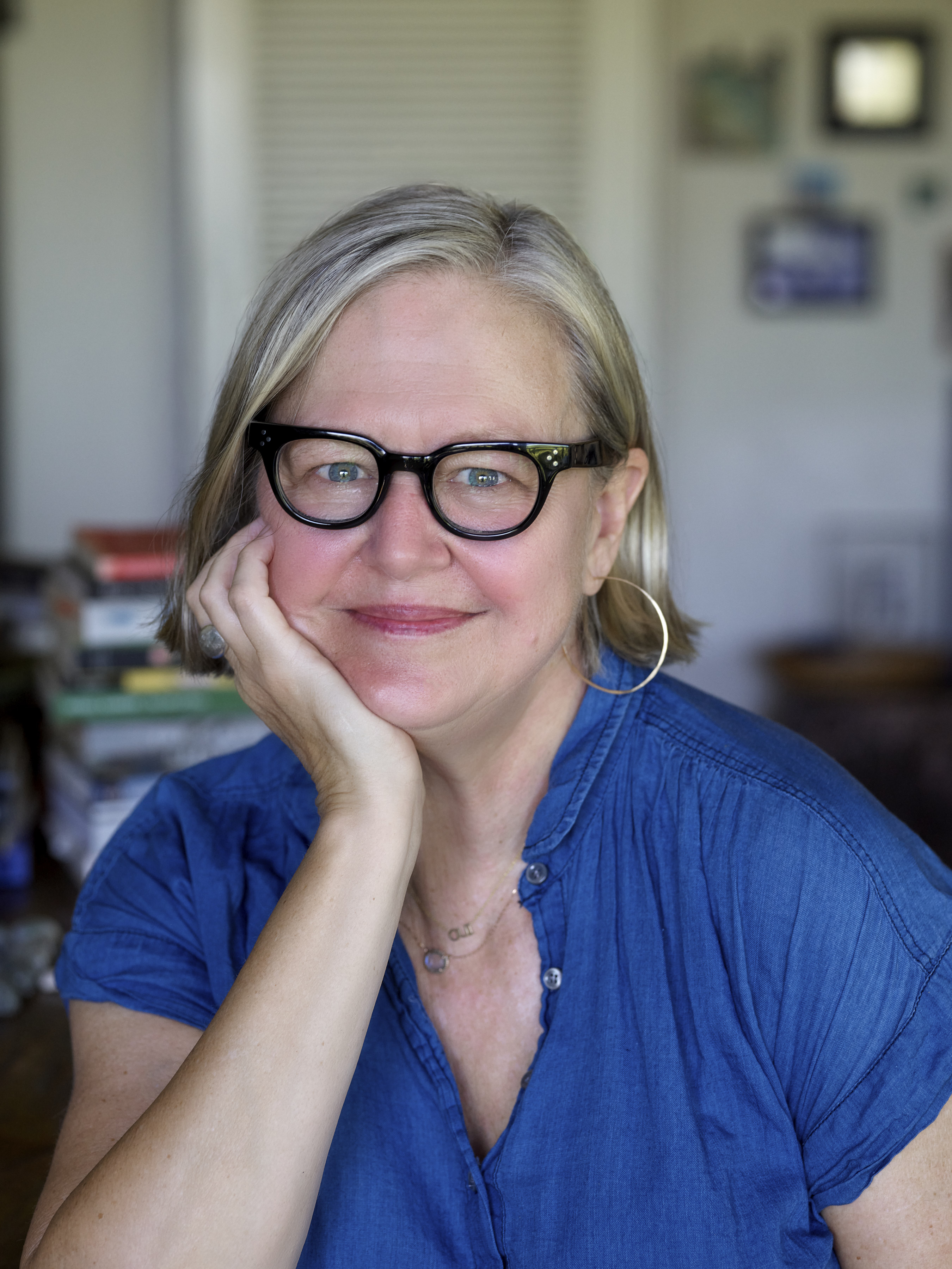 actor Carol Banker large photo